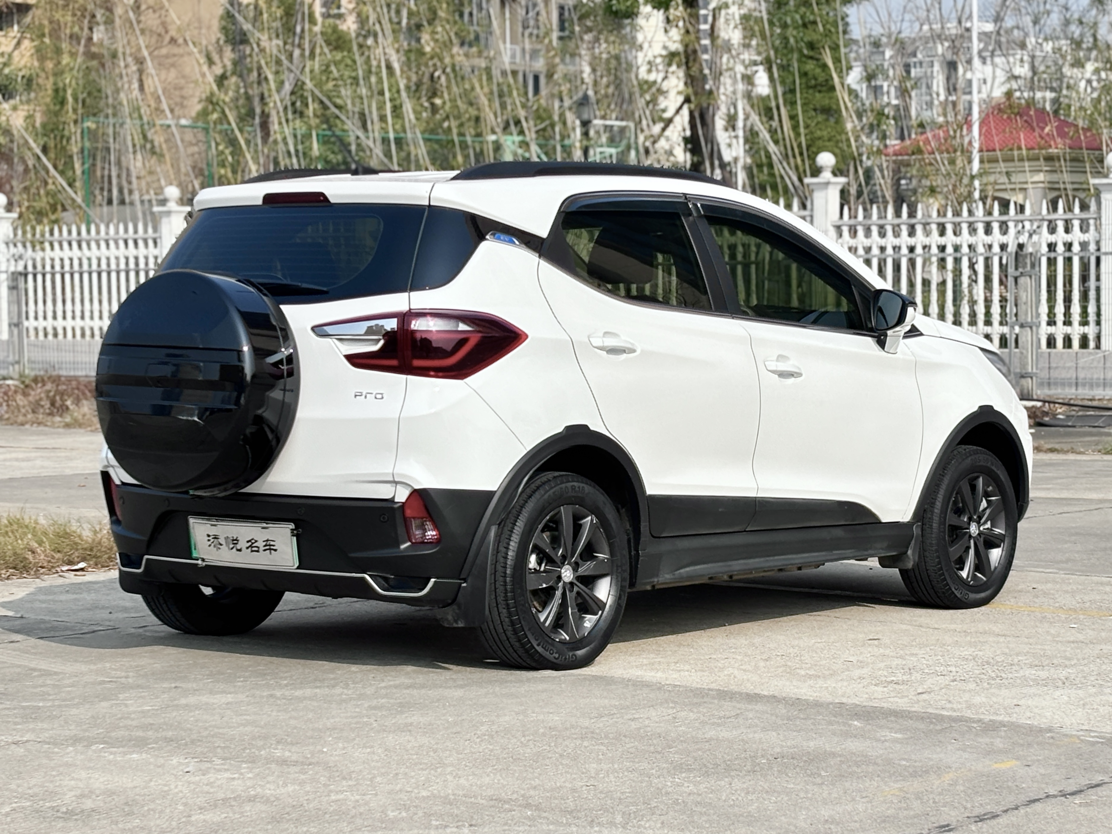 BYD Yuan New Energy 2018 car image #6