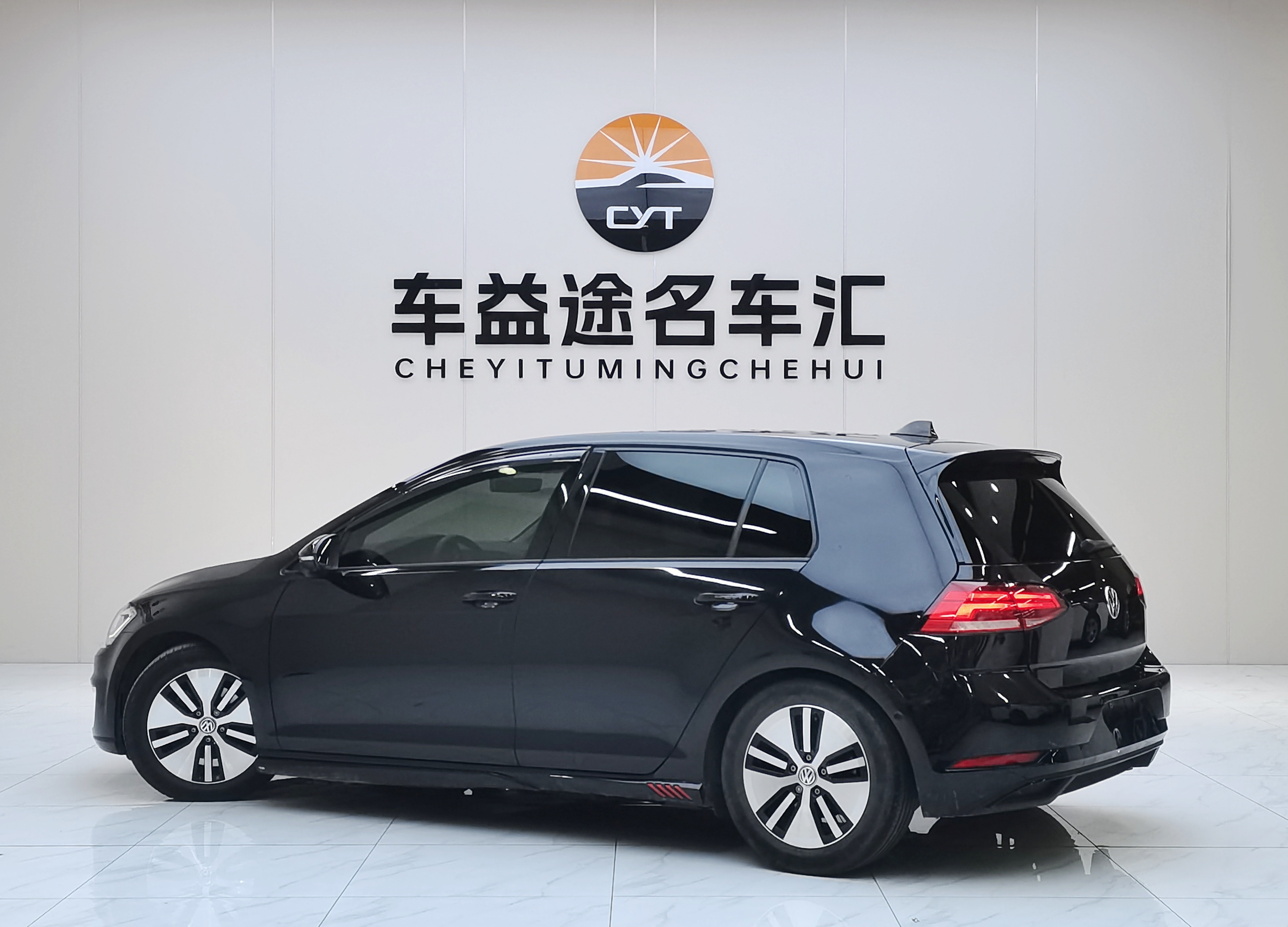Volkswagen Golf New Energy (Imported) 2019 صورة سيارة #6