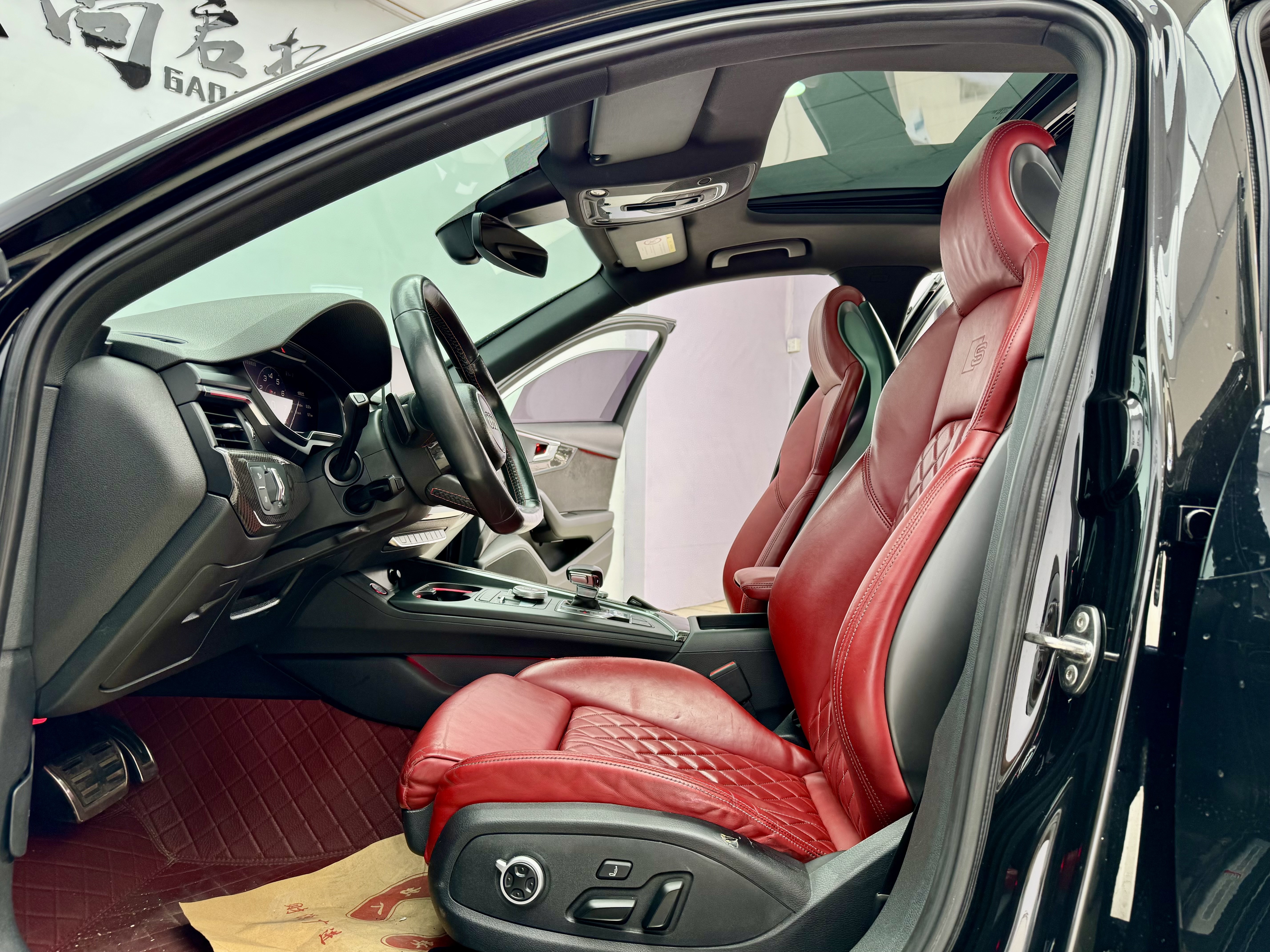 Audi S4 2019 imagem de carro #6