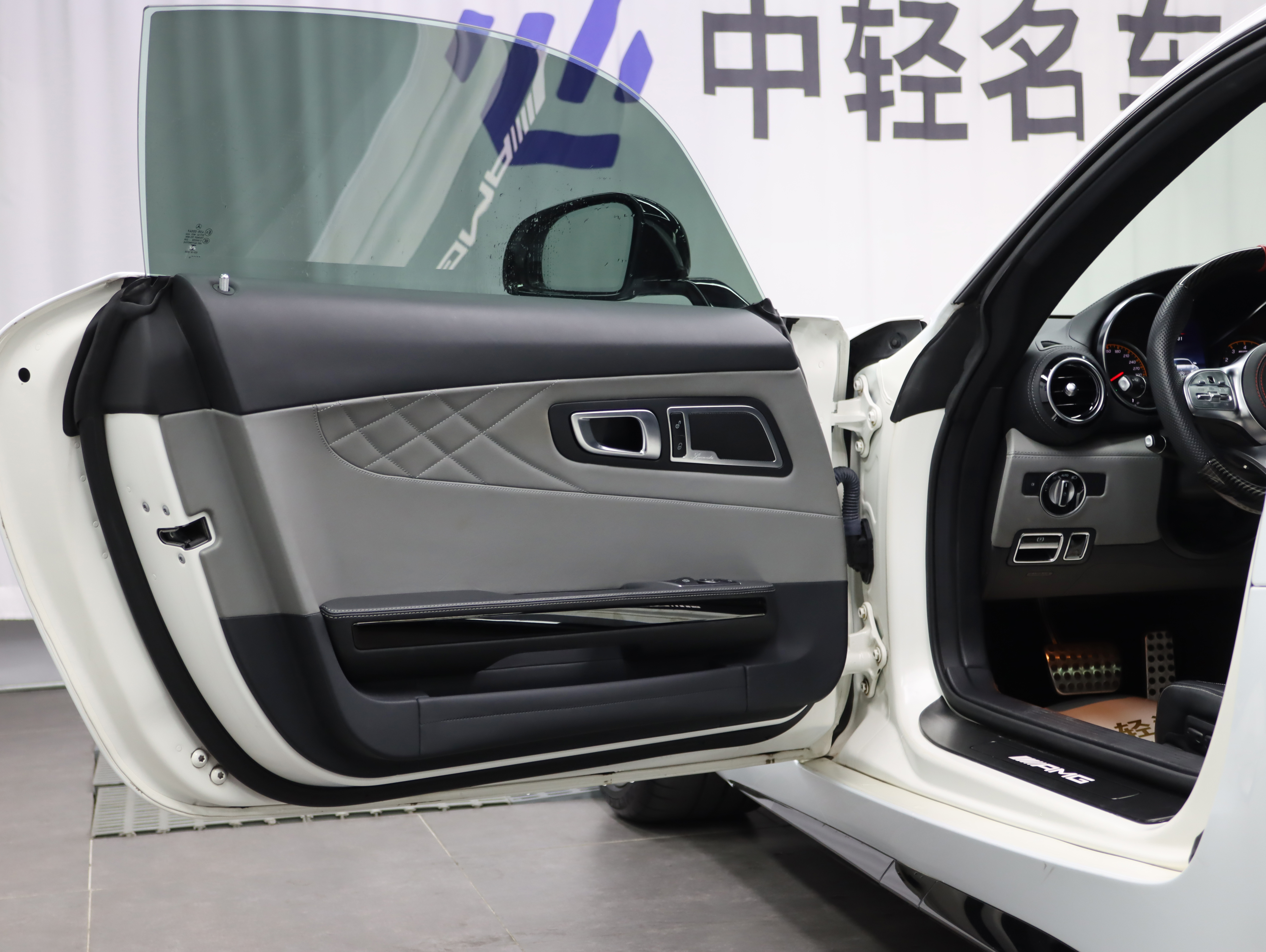 Mercedes-Benz AMG GT 2020 изображение автомобиля #6