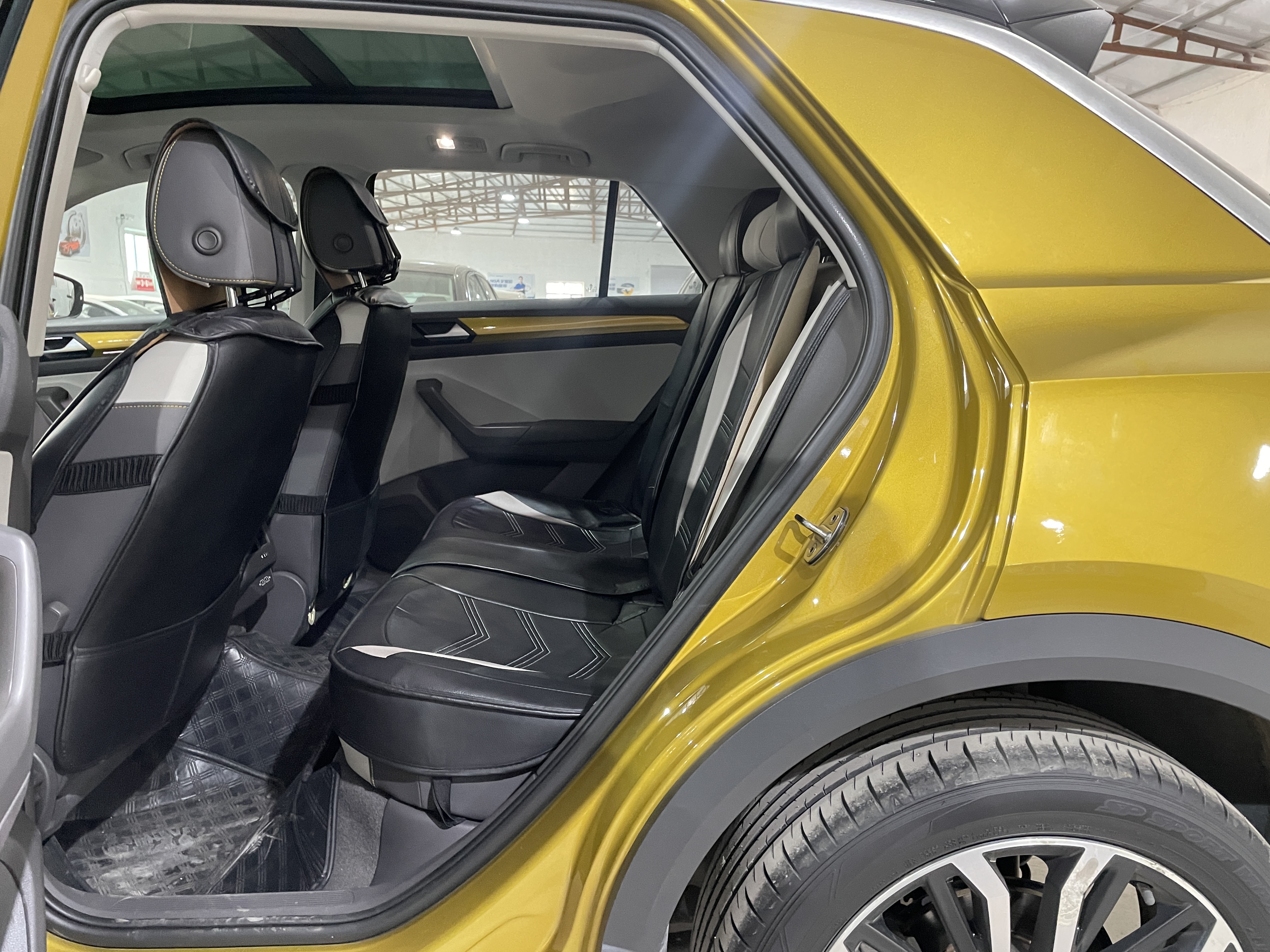 T-Roc 2019 #6 T-Roc 2019 car image #6