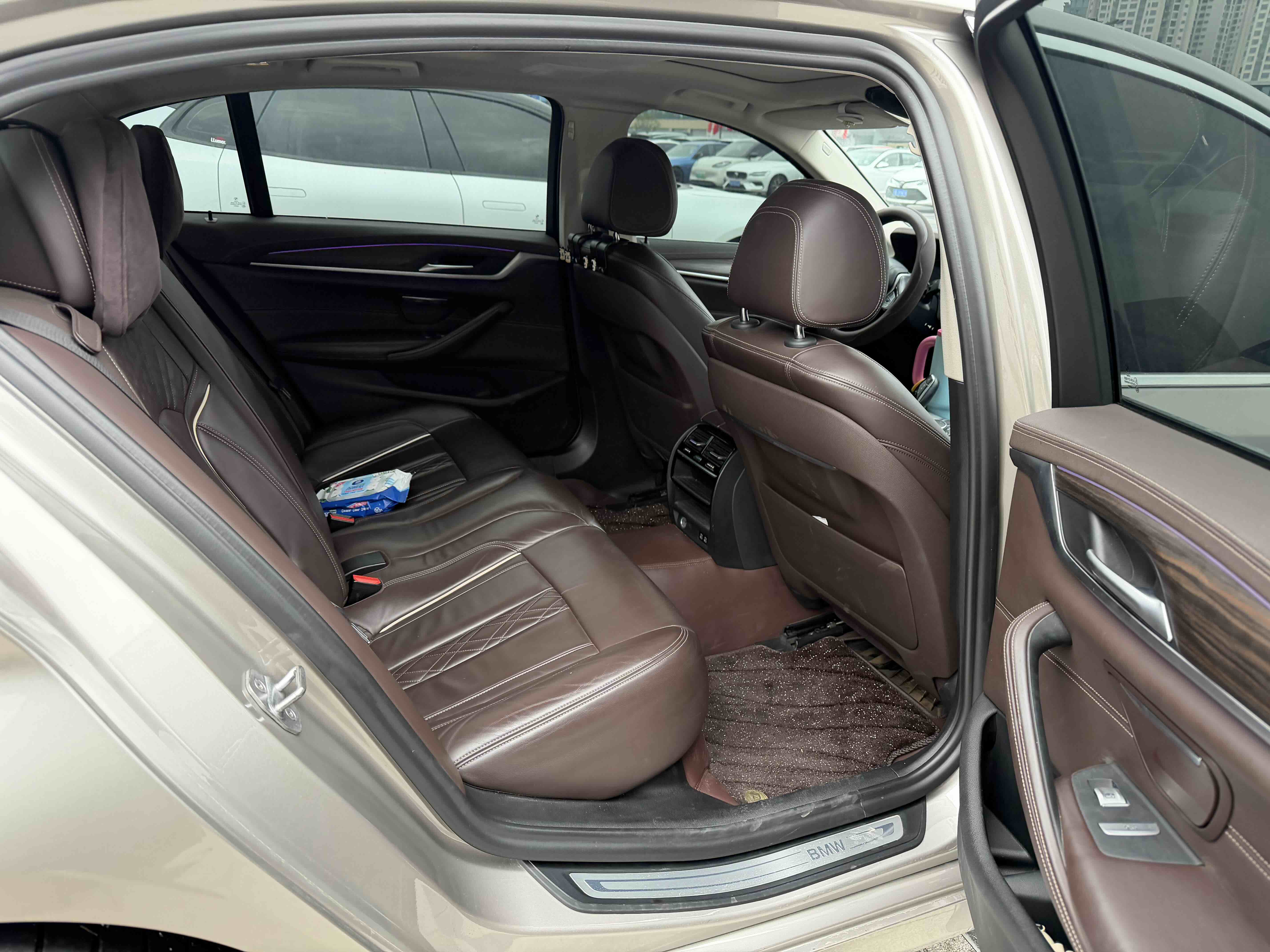 BMW 5 Series New Energy 2019 #6 BMW 5 Series New Energy 2019 car image #6