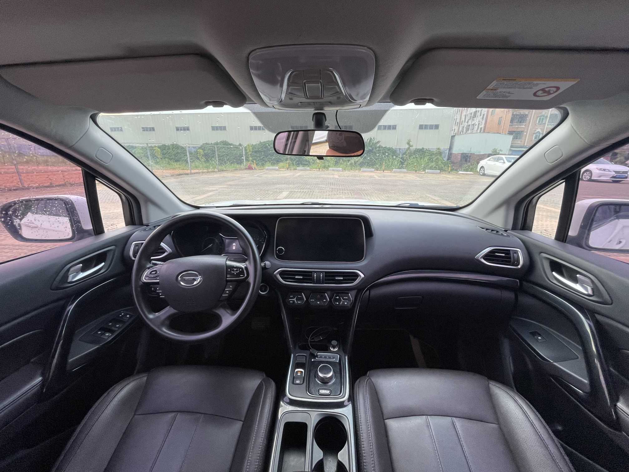 GAC ix4 2019 car image #6