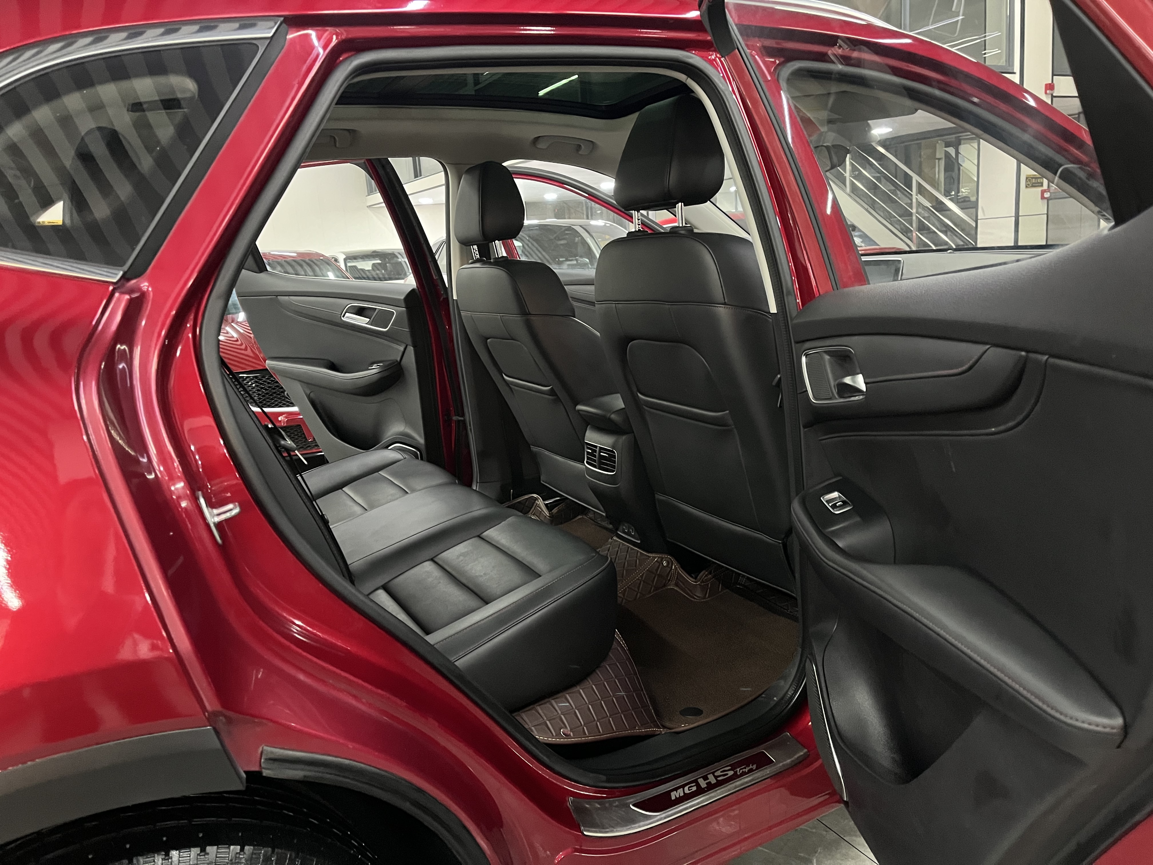 MG HS 2019 car image #6