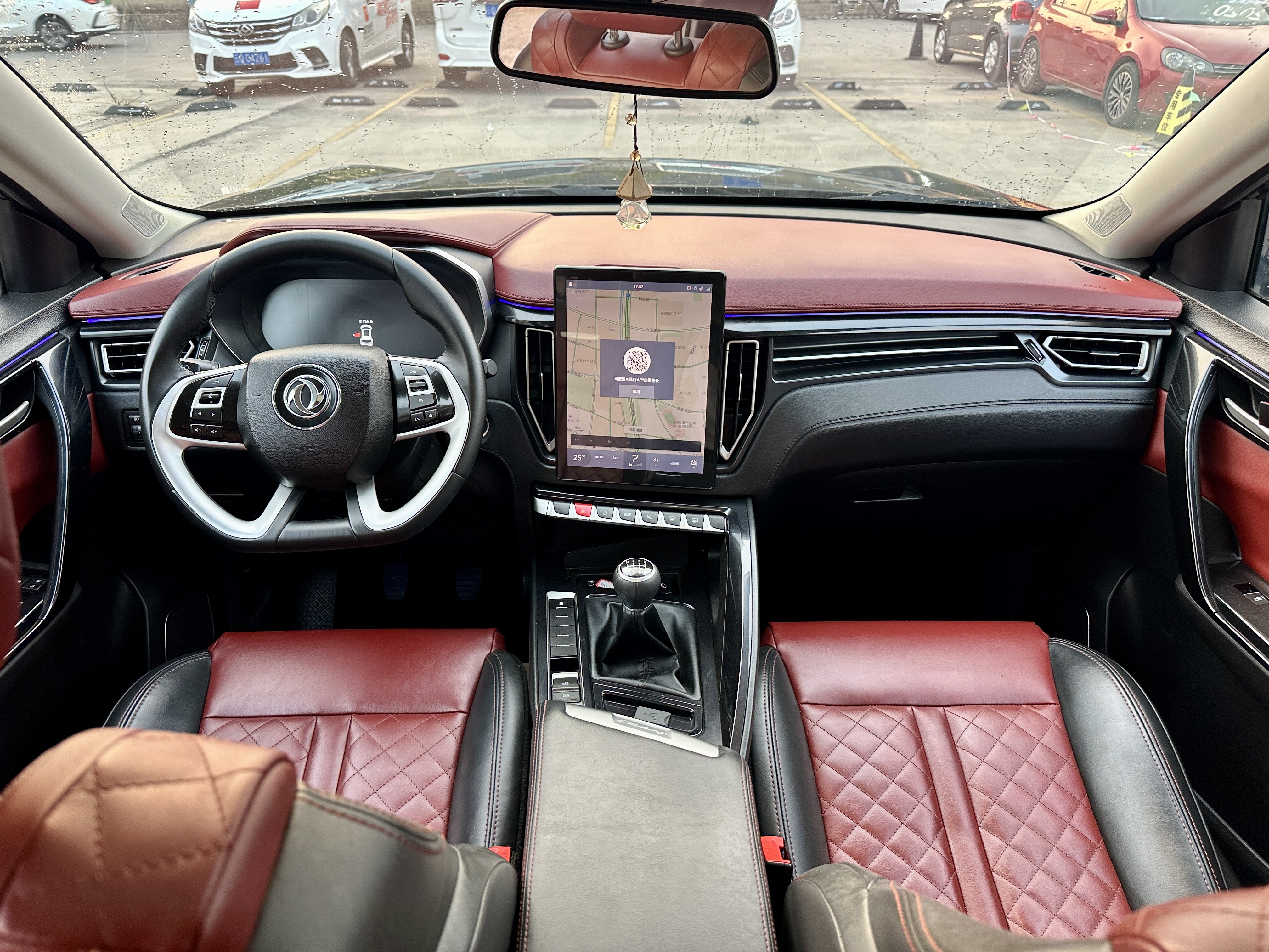 T5 2019 #6 T5 2019 car image #6