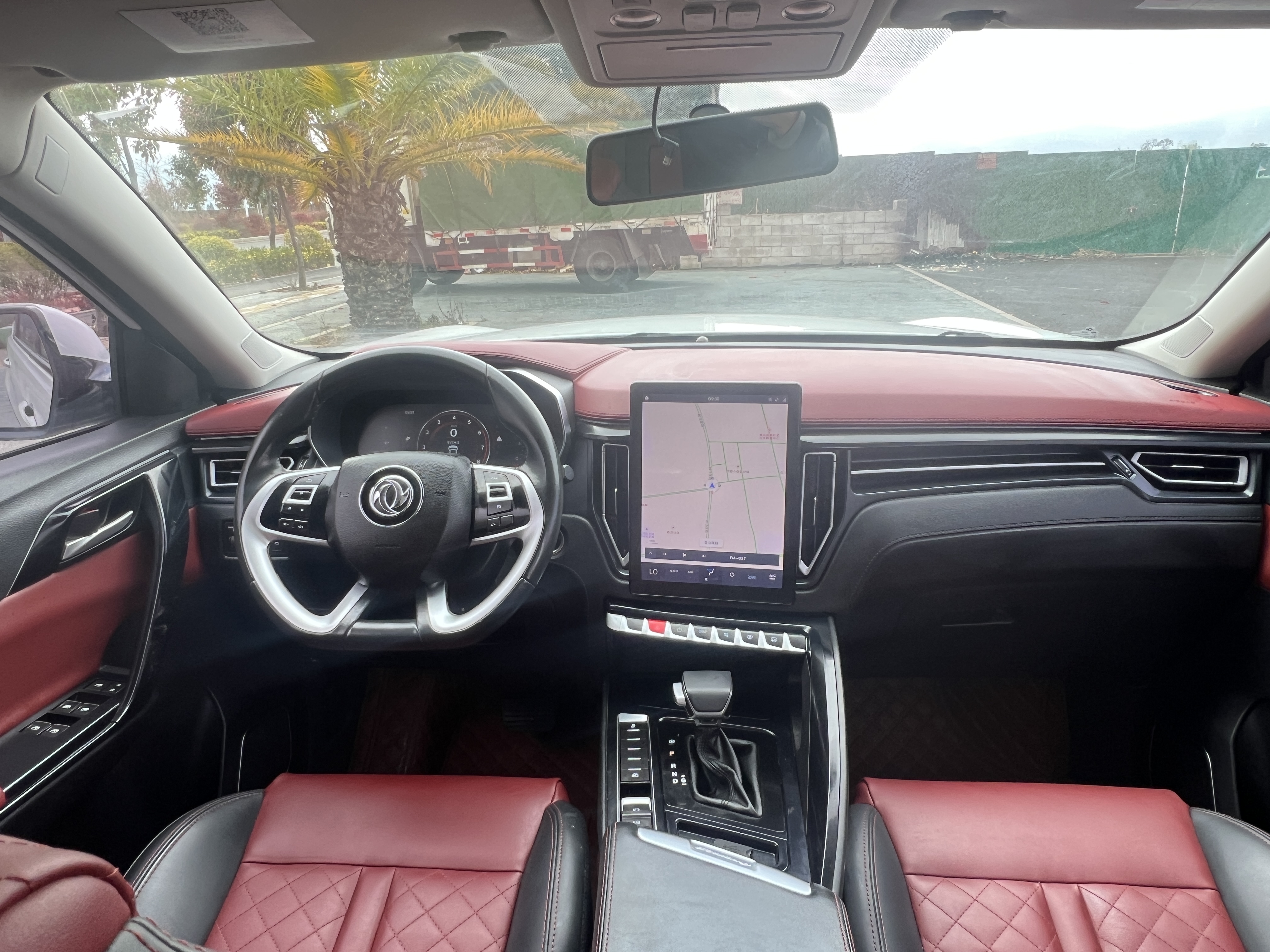 T5 2019 #6 T5 2019 car image #6