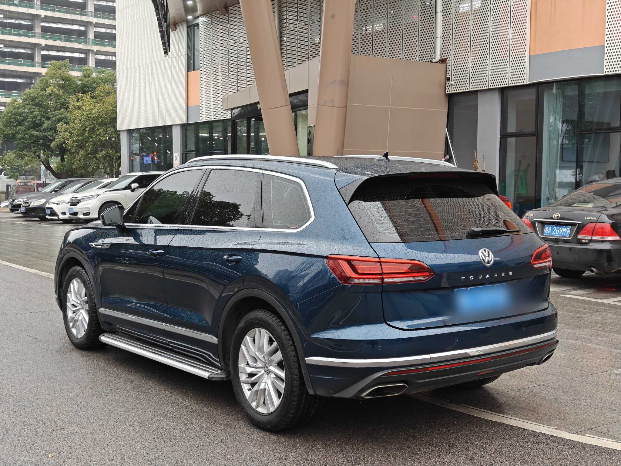 Volkswagen Touareg 2020 image de voiture #6