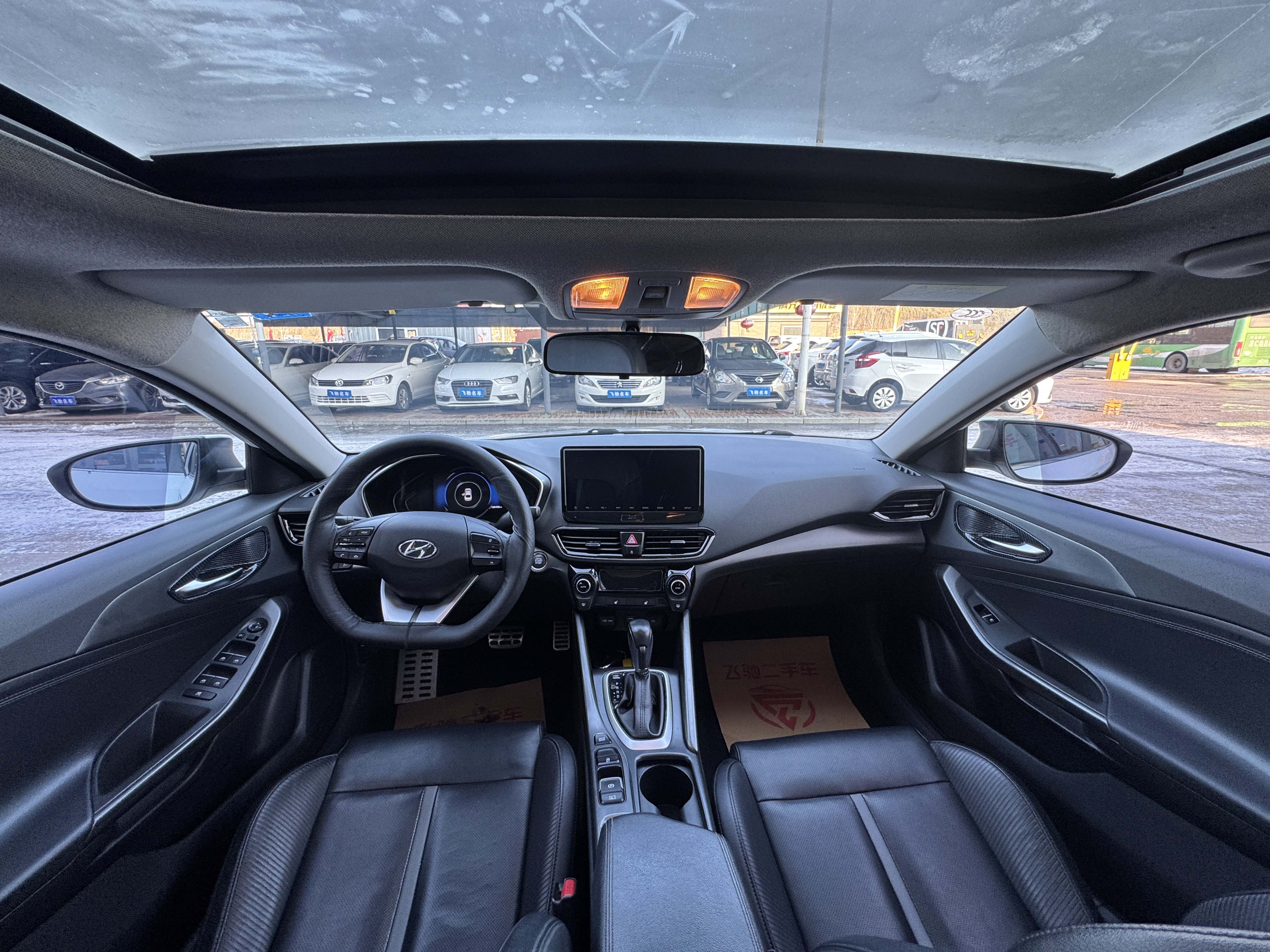 Hyundai Lafesta 2019 car image #6