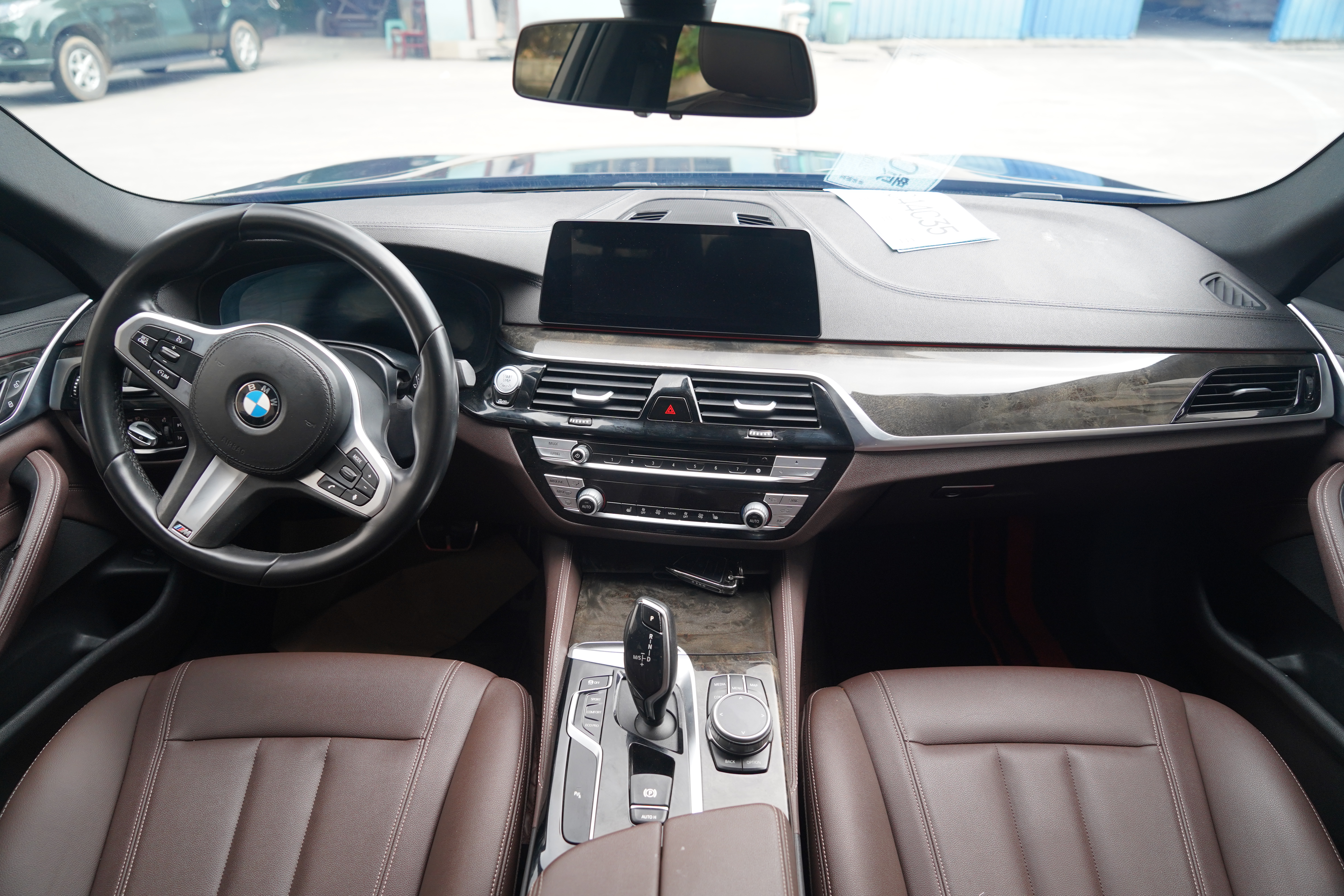 BMW 5 Series 2019 car image #6