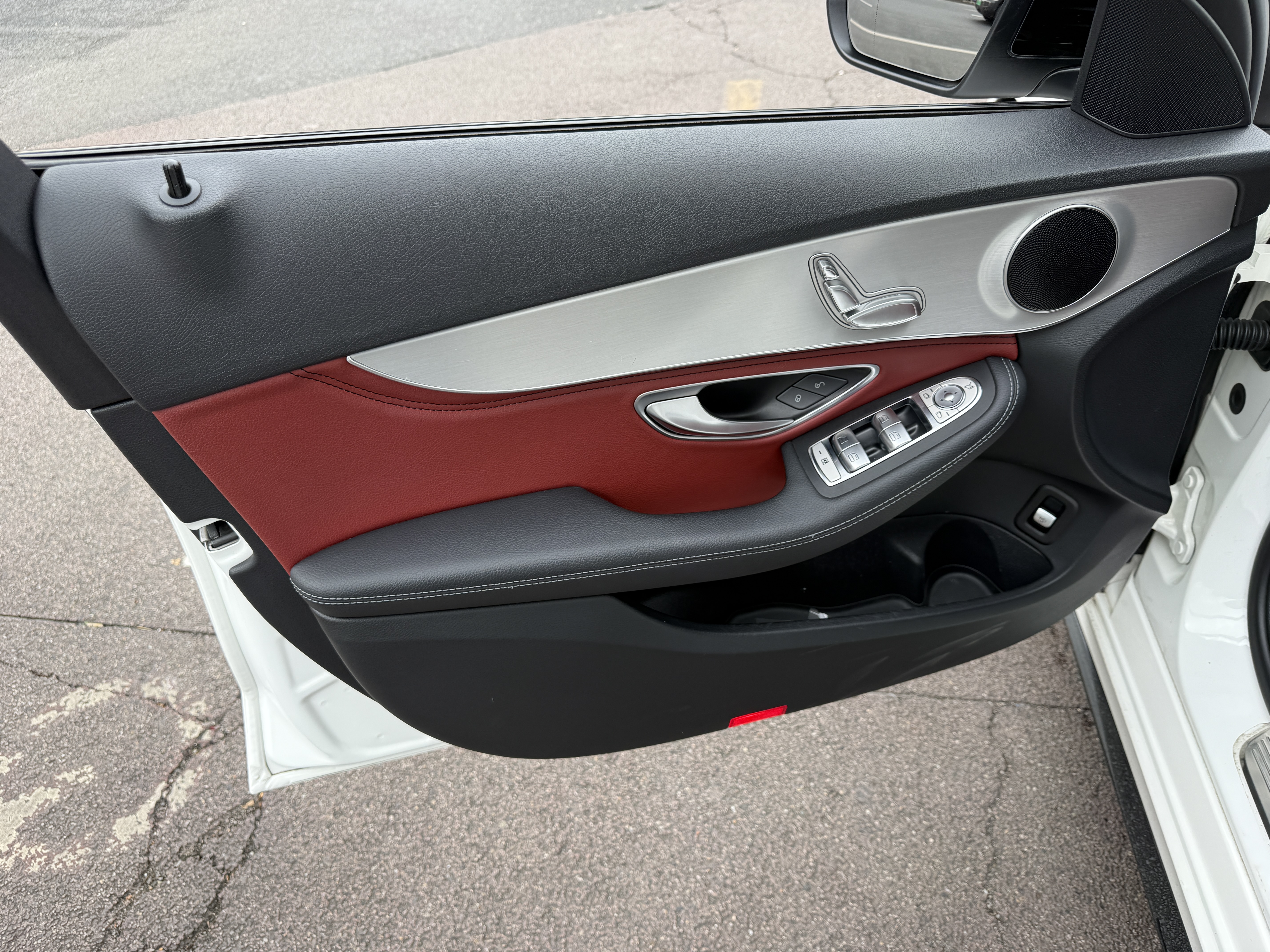 Mercedes-Benz C Class 2019 car image #6