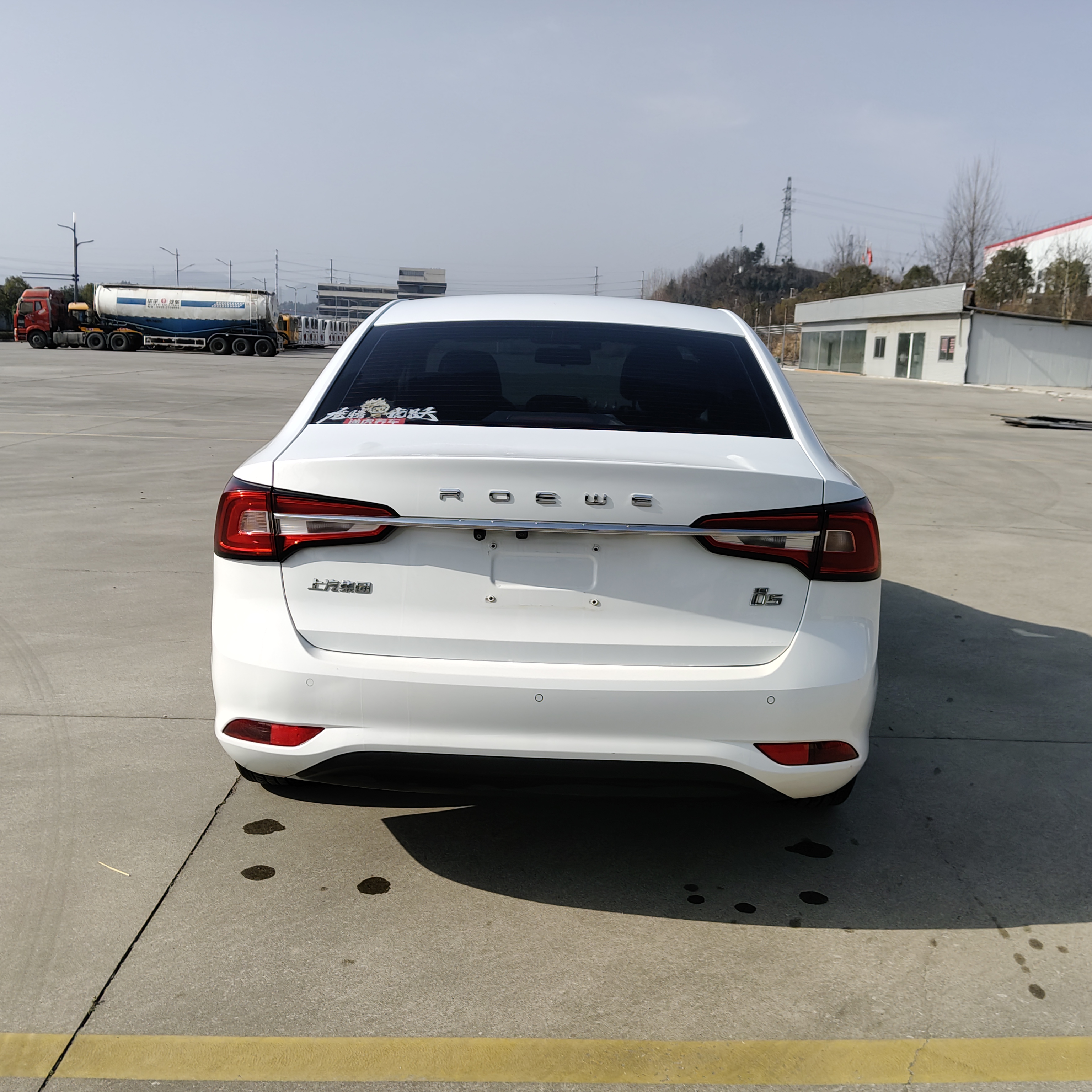 Roewe i5 2018 #6 Roewe i5 2018 car image #6