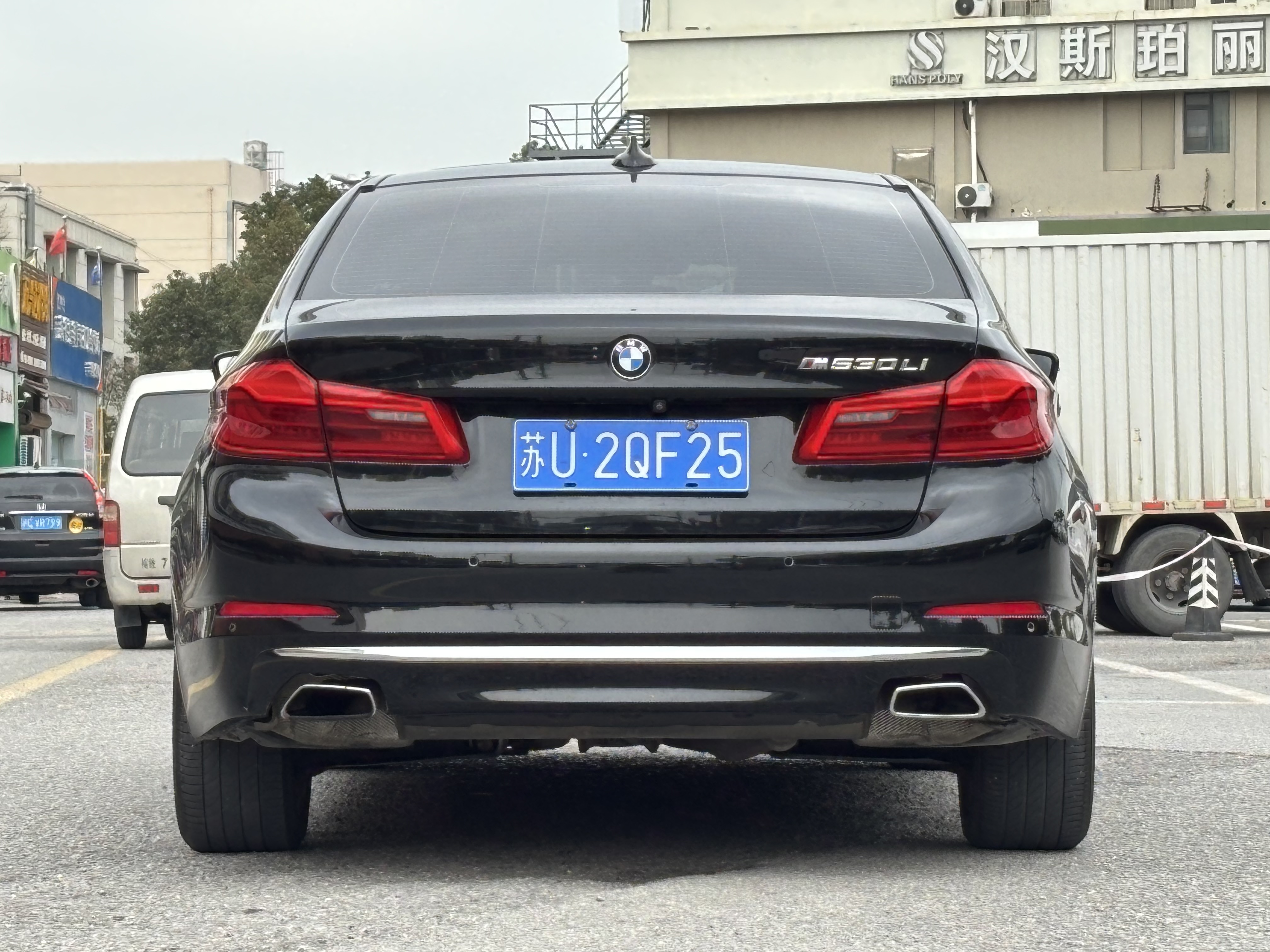 BMW 5 Series 2019 #6 BMW 5 Series 2019 car image #6