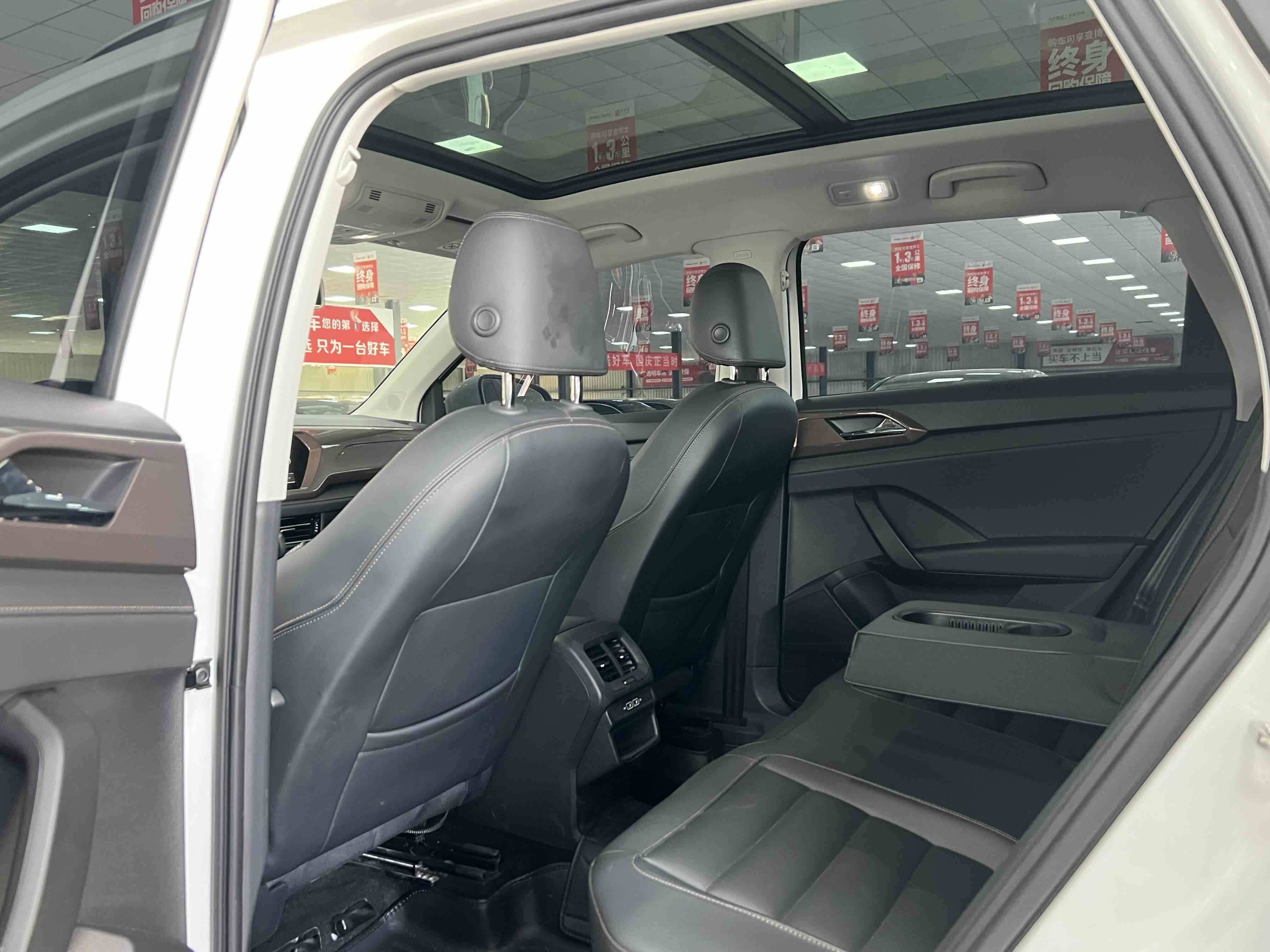 Volkswagen Tharu 2020 #6 Volkswagen Tharu 2020 car image #6