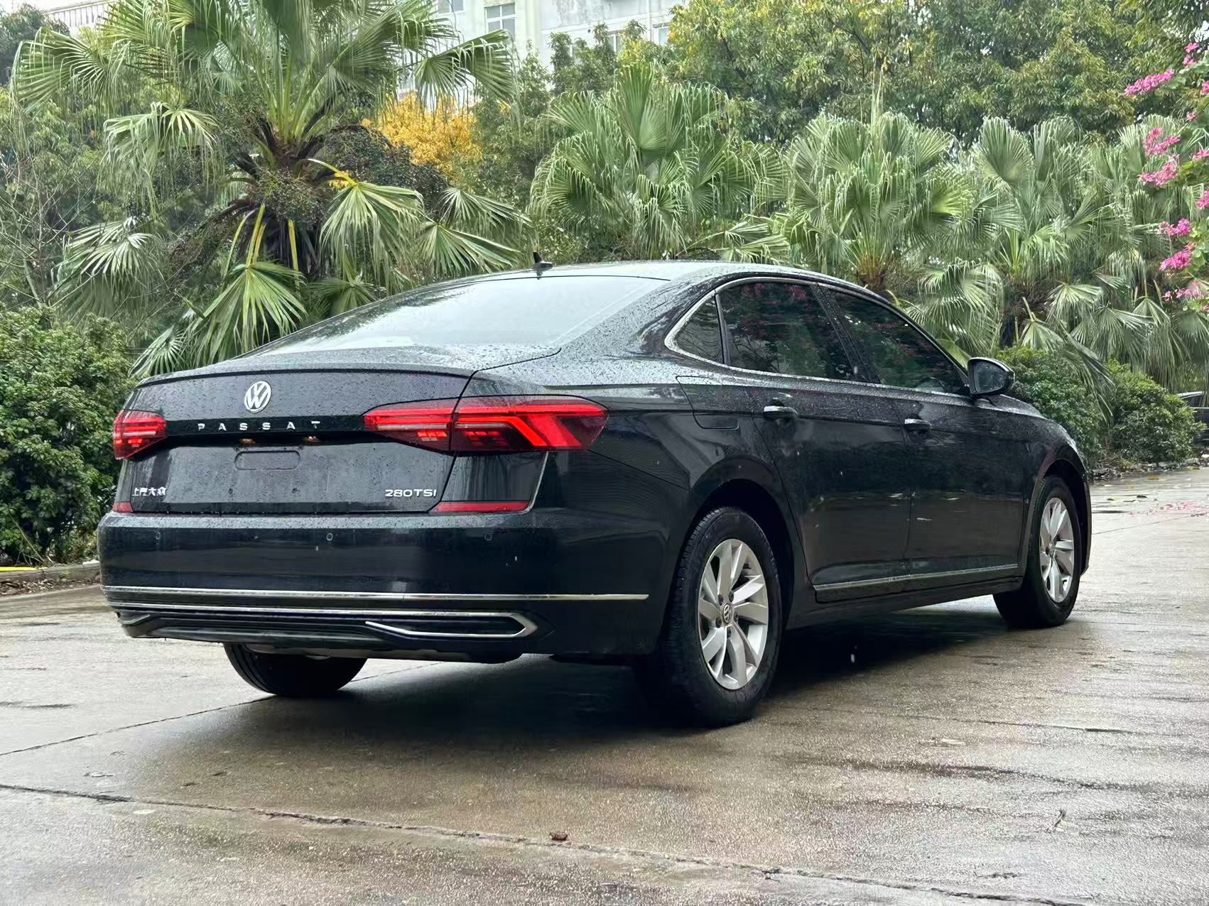 Volkswagen Passat 2020 car image #6
