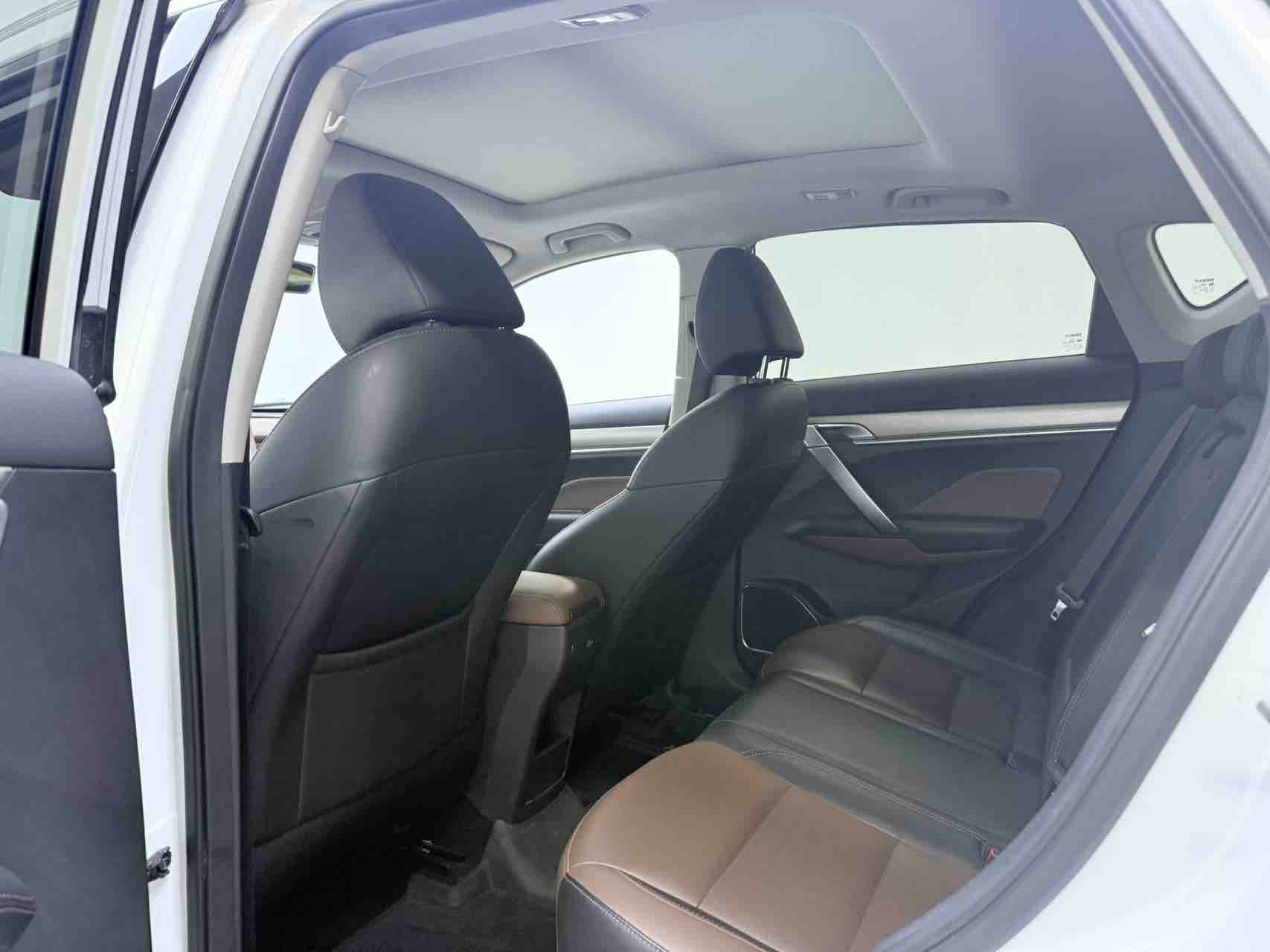 GEELY Coolray 2019 car image #6