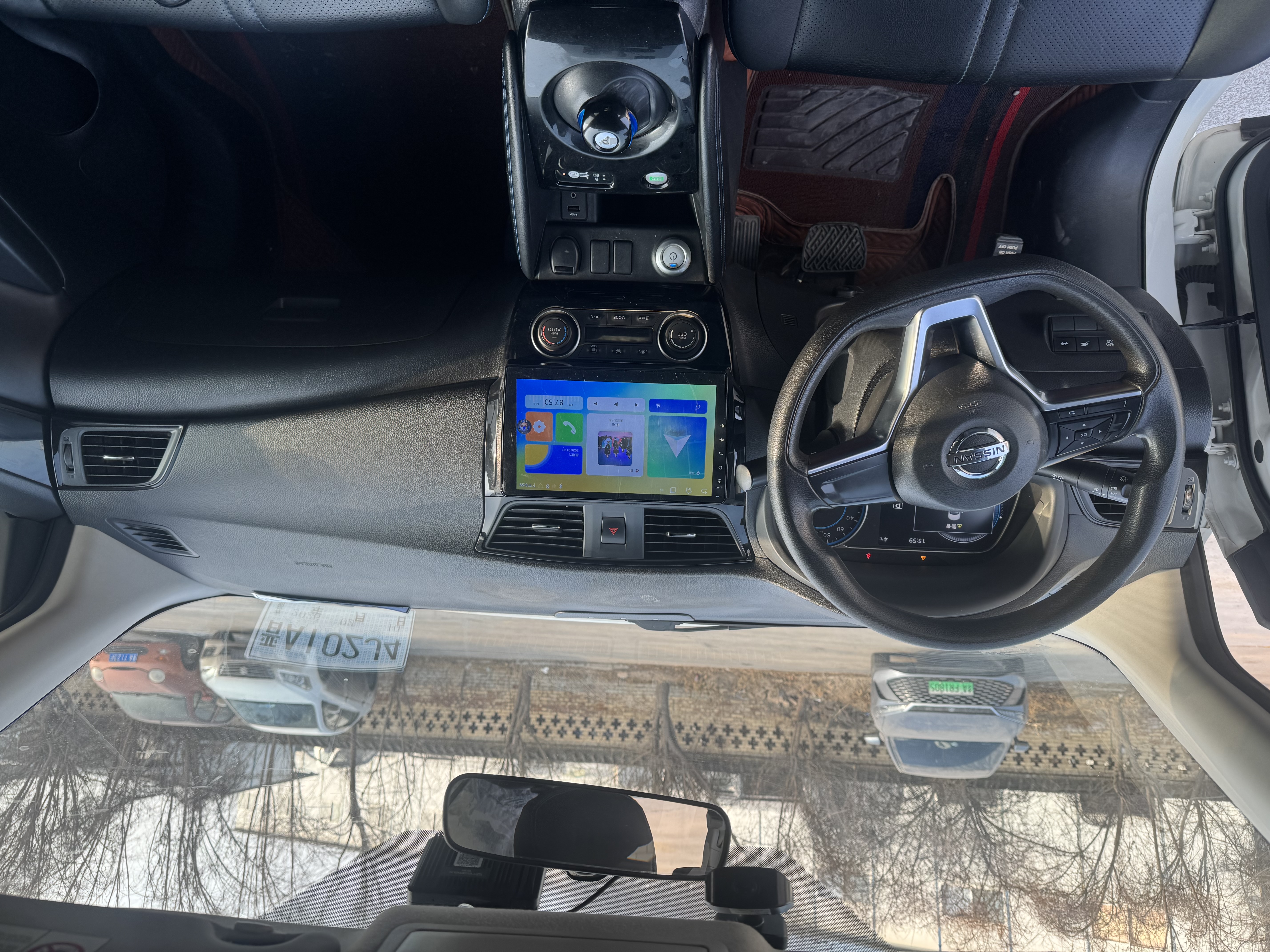 Nissan 2019 #6 Nissan 2019 car image #6