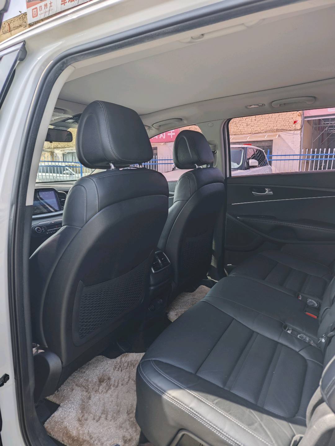 Kia Sorento 2016 car image #6