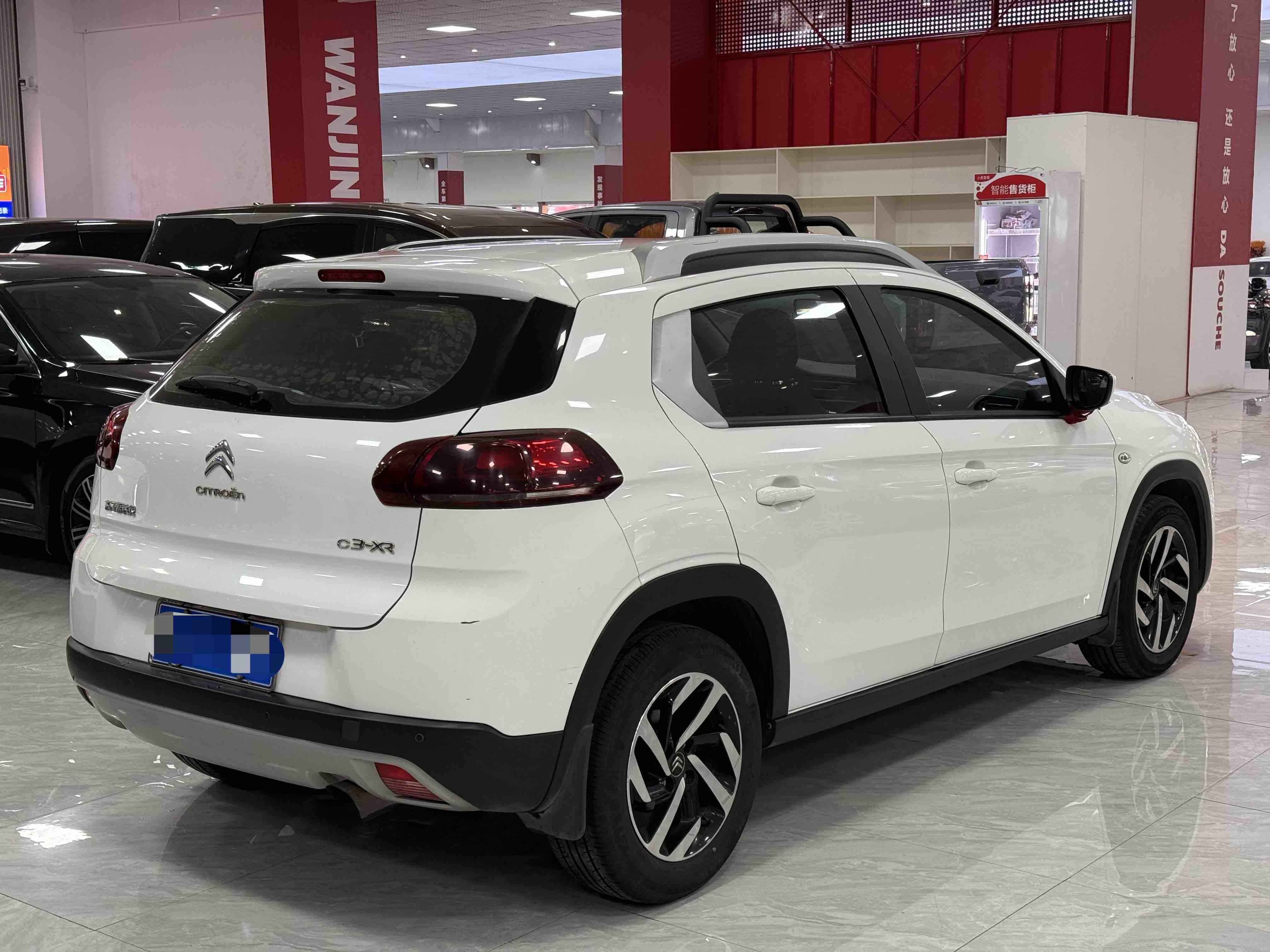 Citroen C3-XR 2018 car image #6
