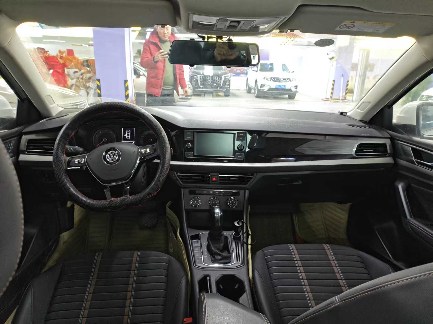 Volkswagen Lavida 2019 #6 Volkswagen Lavida 2019 car image #6