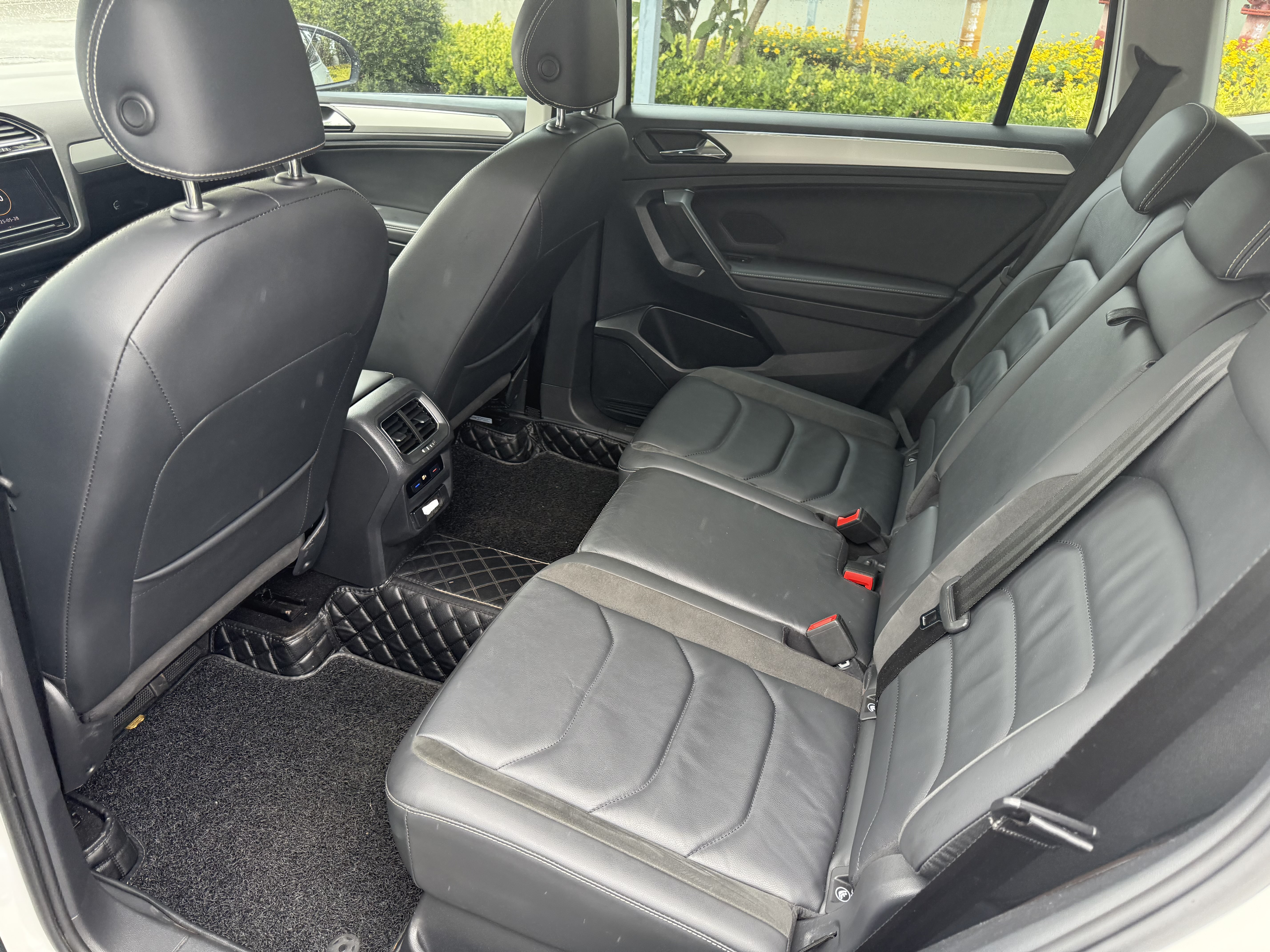 Volkswagen Tiguan L 2019 #6 Volkswagen Tiguan L 2019 car image #6