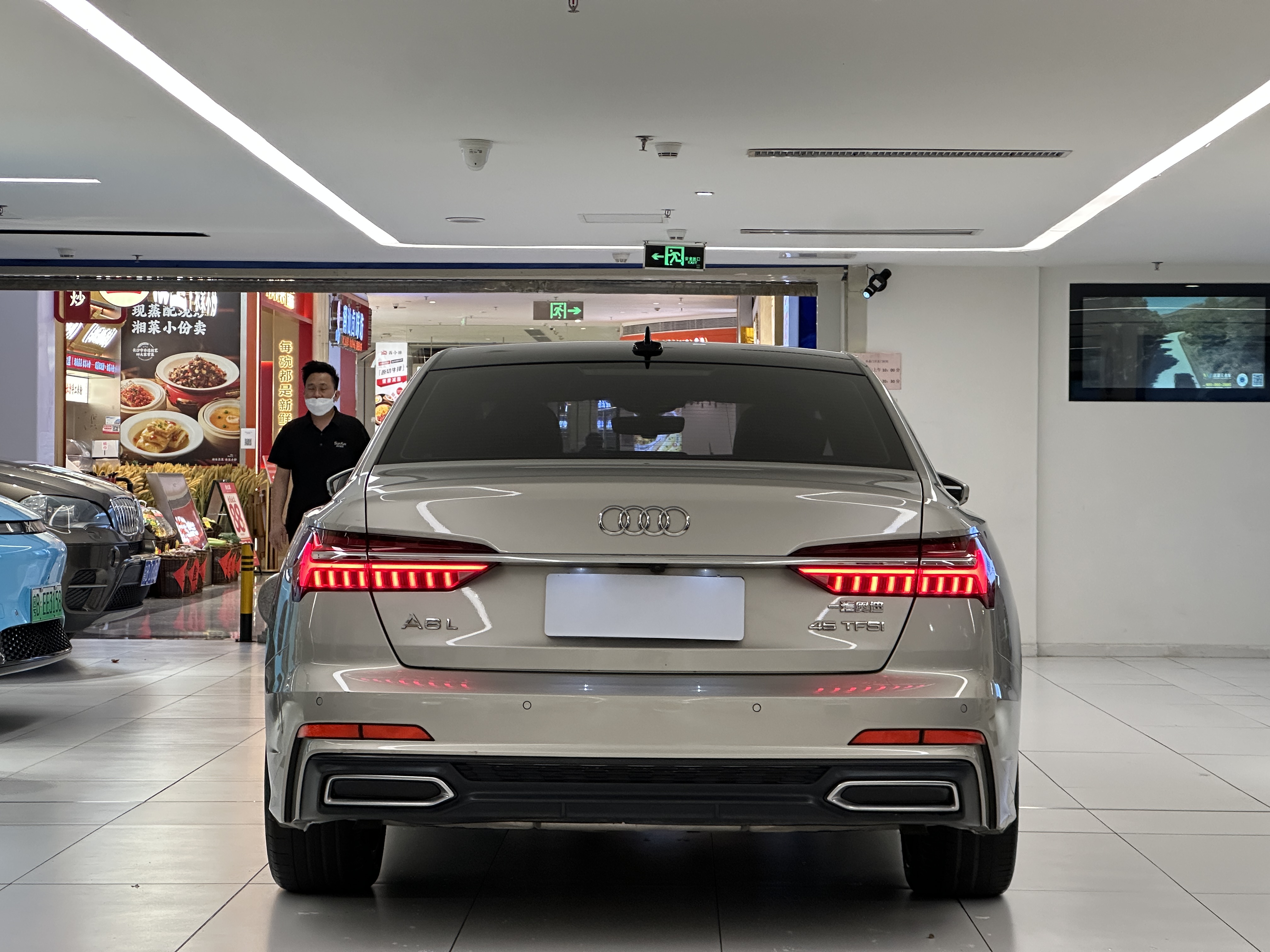 Audi A6L 2020 #6 Audi A6L 2020 car image #6