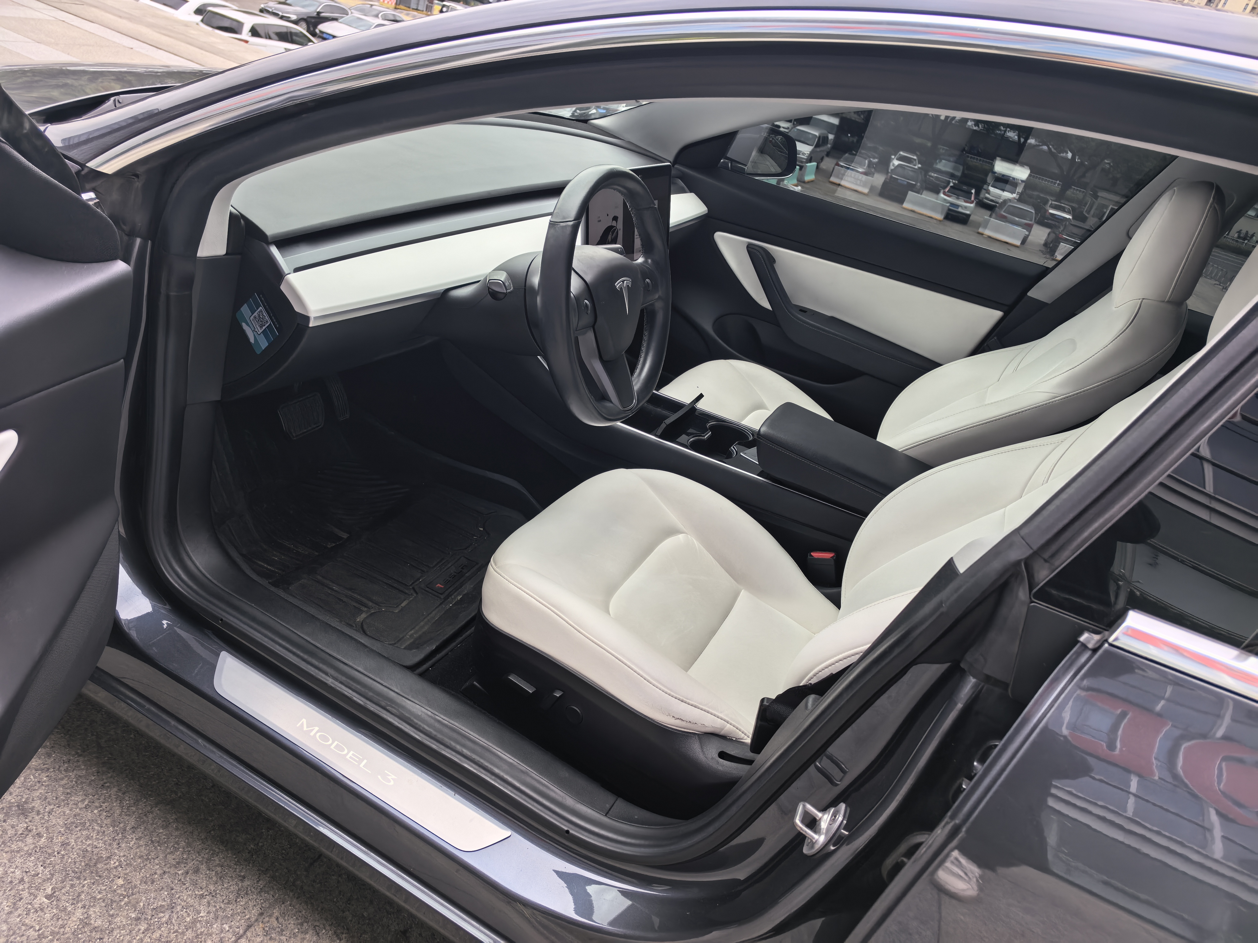 特斯拉 Model 3(进口) 2019 汽车图片 #6