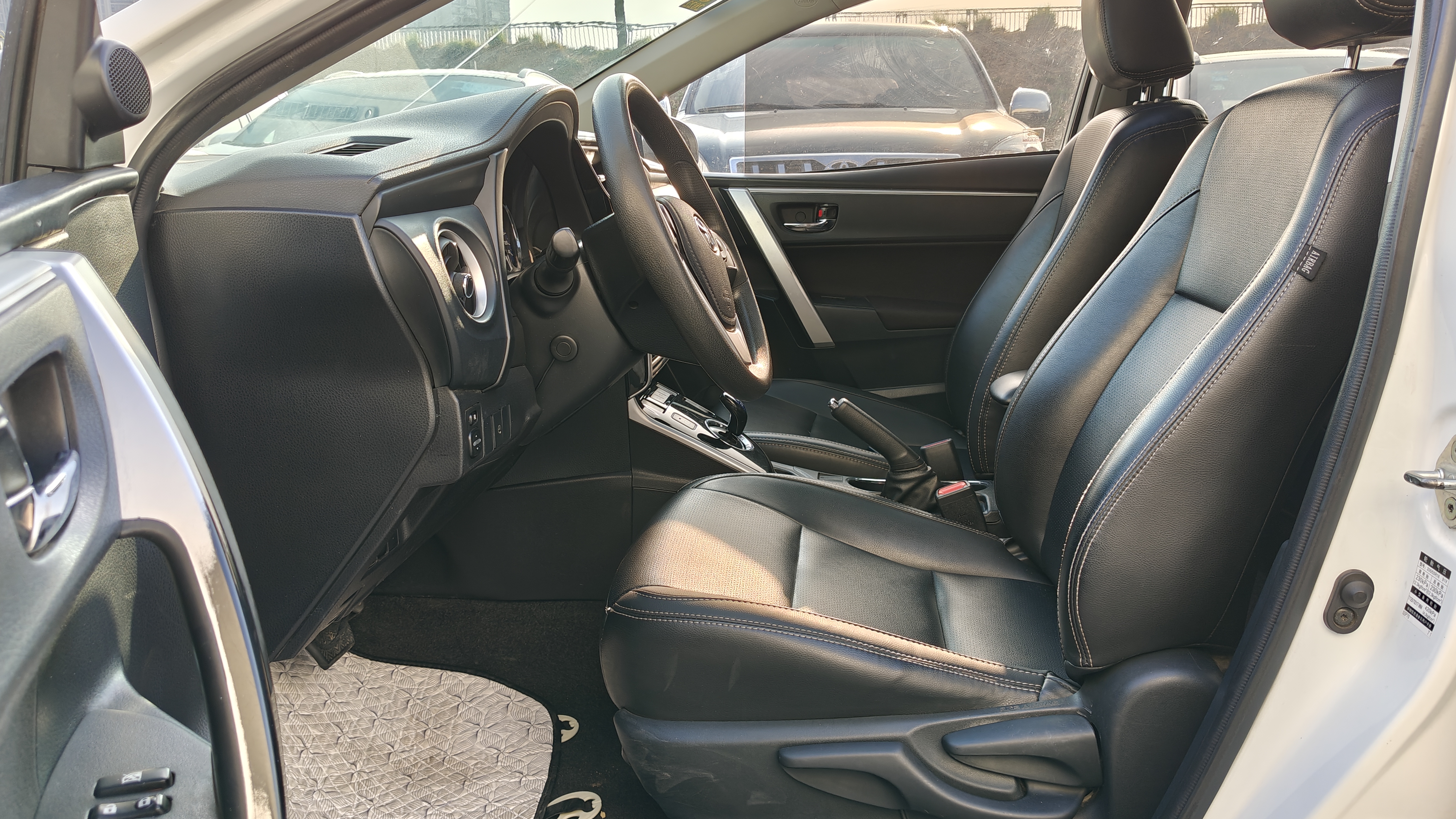 Toyota Corolla Hybird E+ 2020 immagine di auto #6