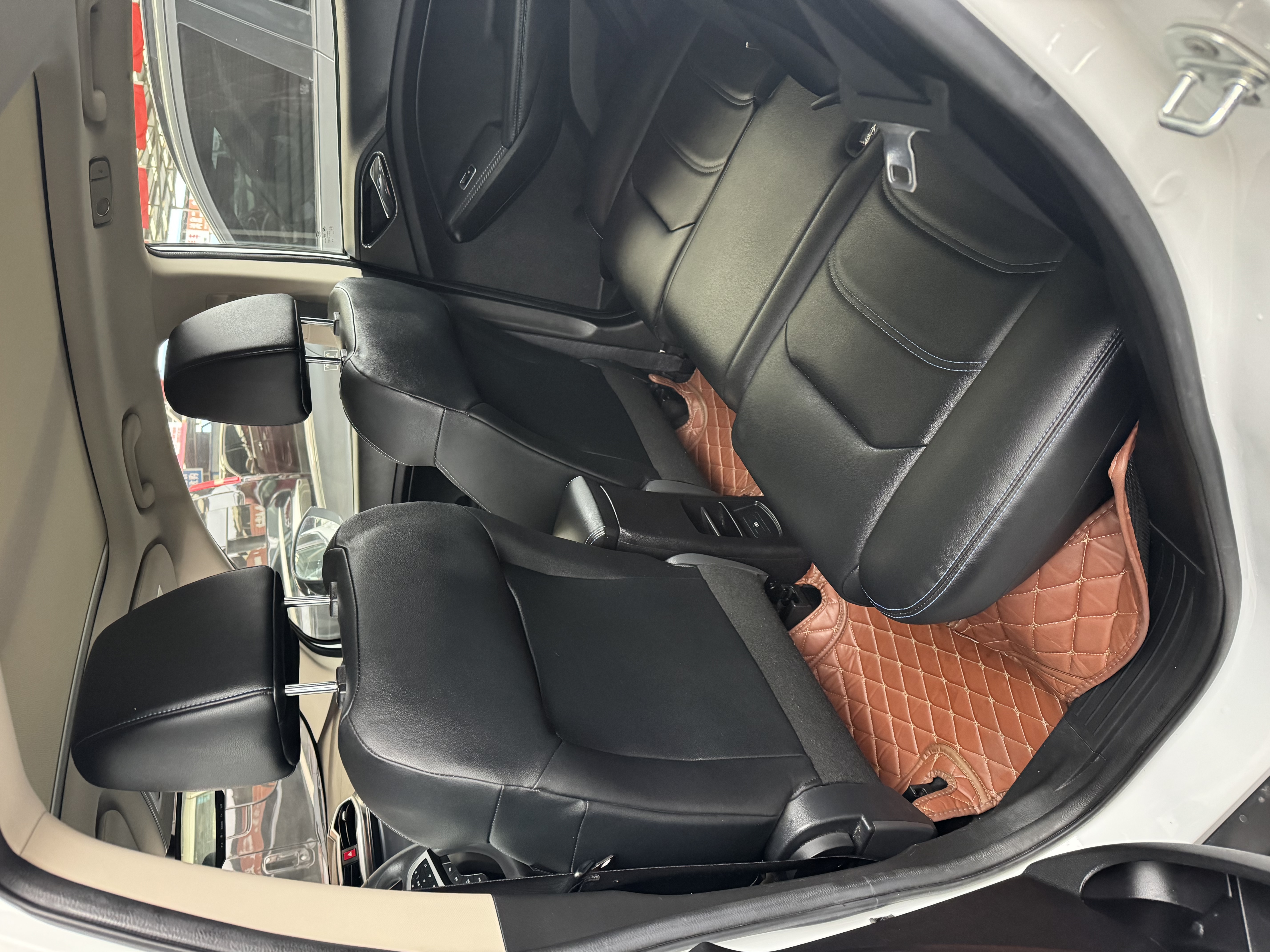 BYD Yuan New Energy 2019 car image #6