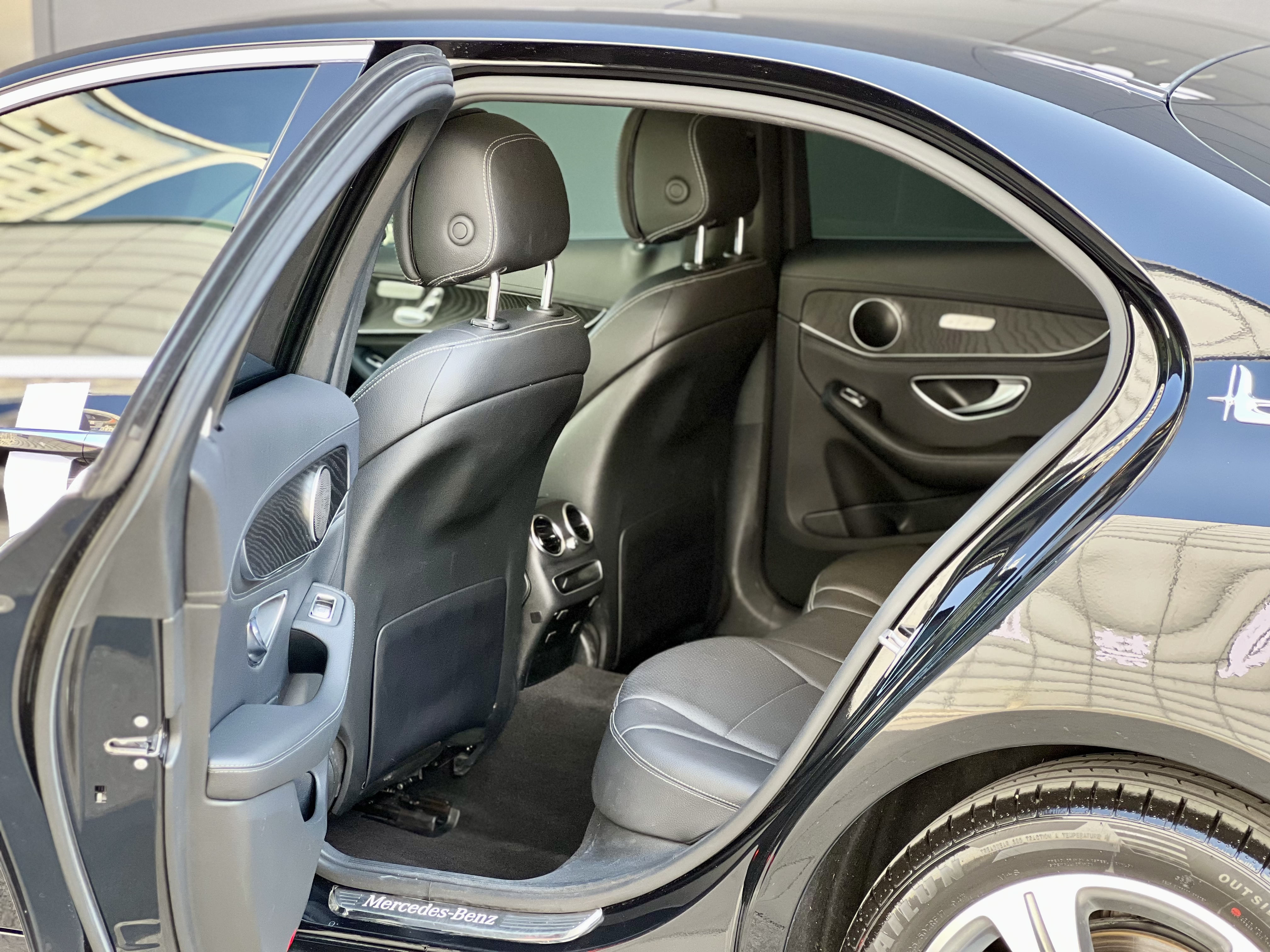 Mercedes-Benz C Class 2019 صورة سيارة #6