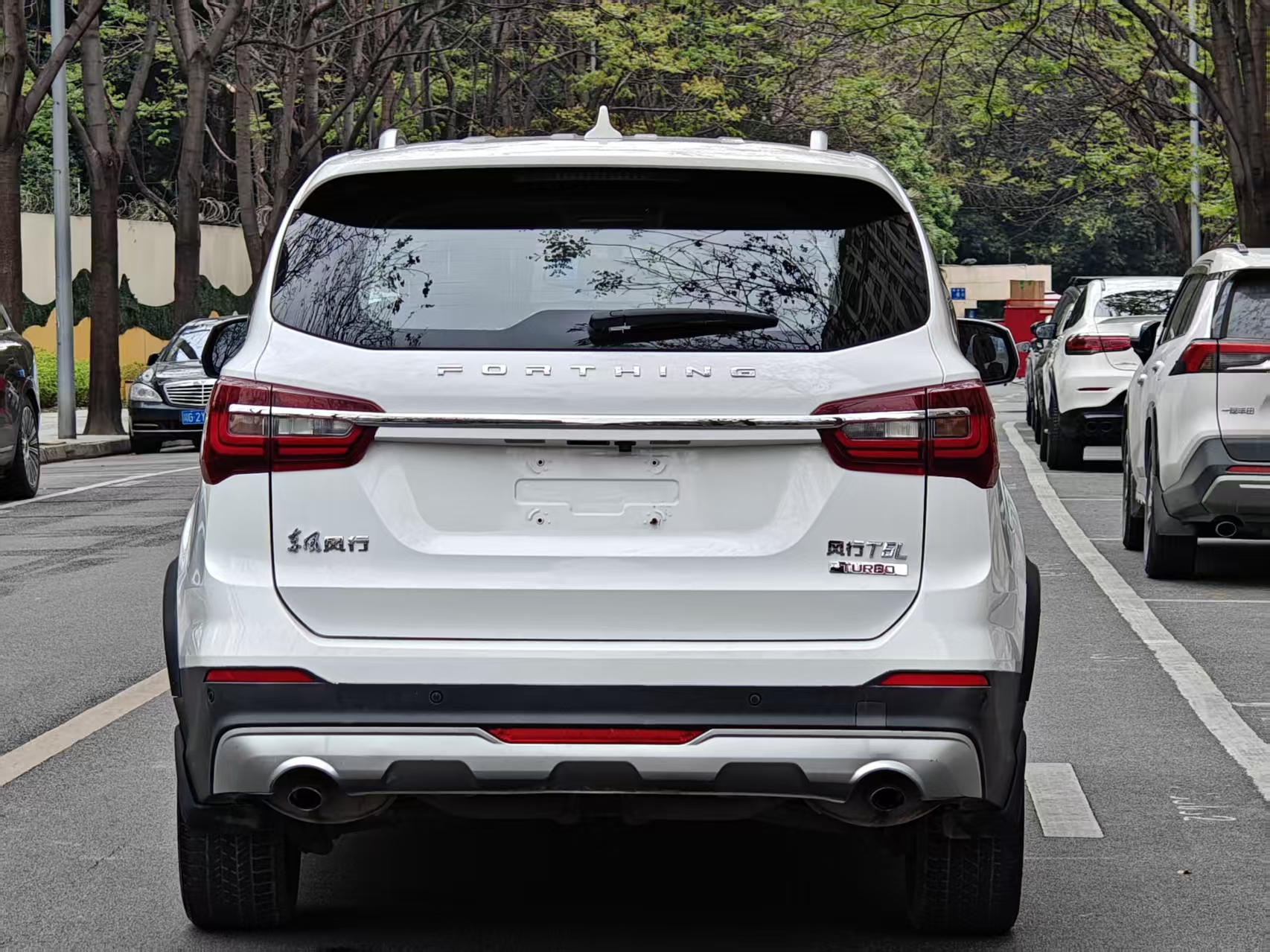 T5 L 2019 #6 T5 L 2019 car image #6