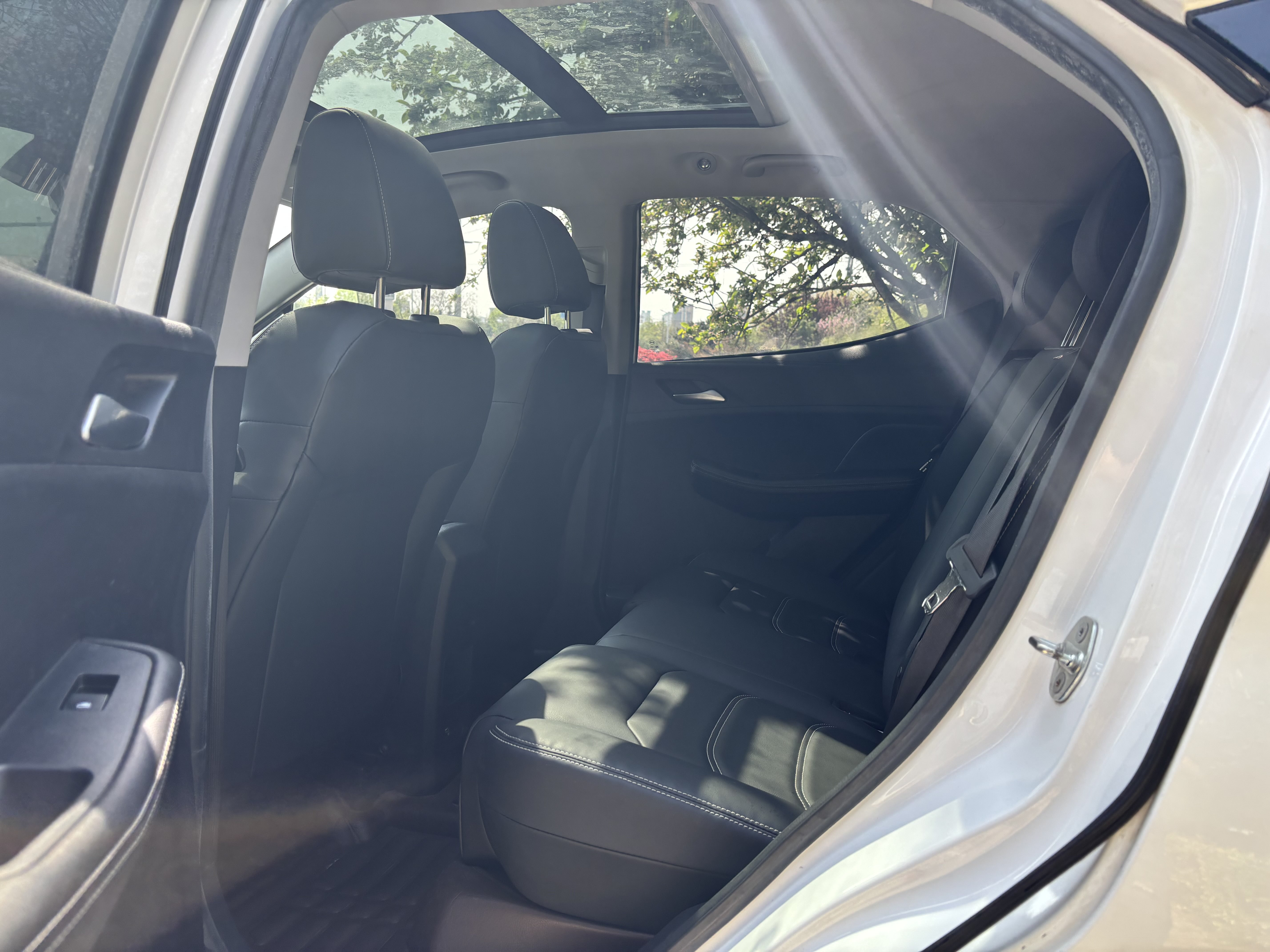 BYD Yuan New Energy 2019 #6 BYD Yuan New Energy 2019 car image #6