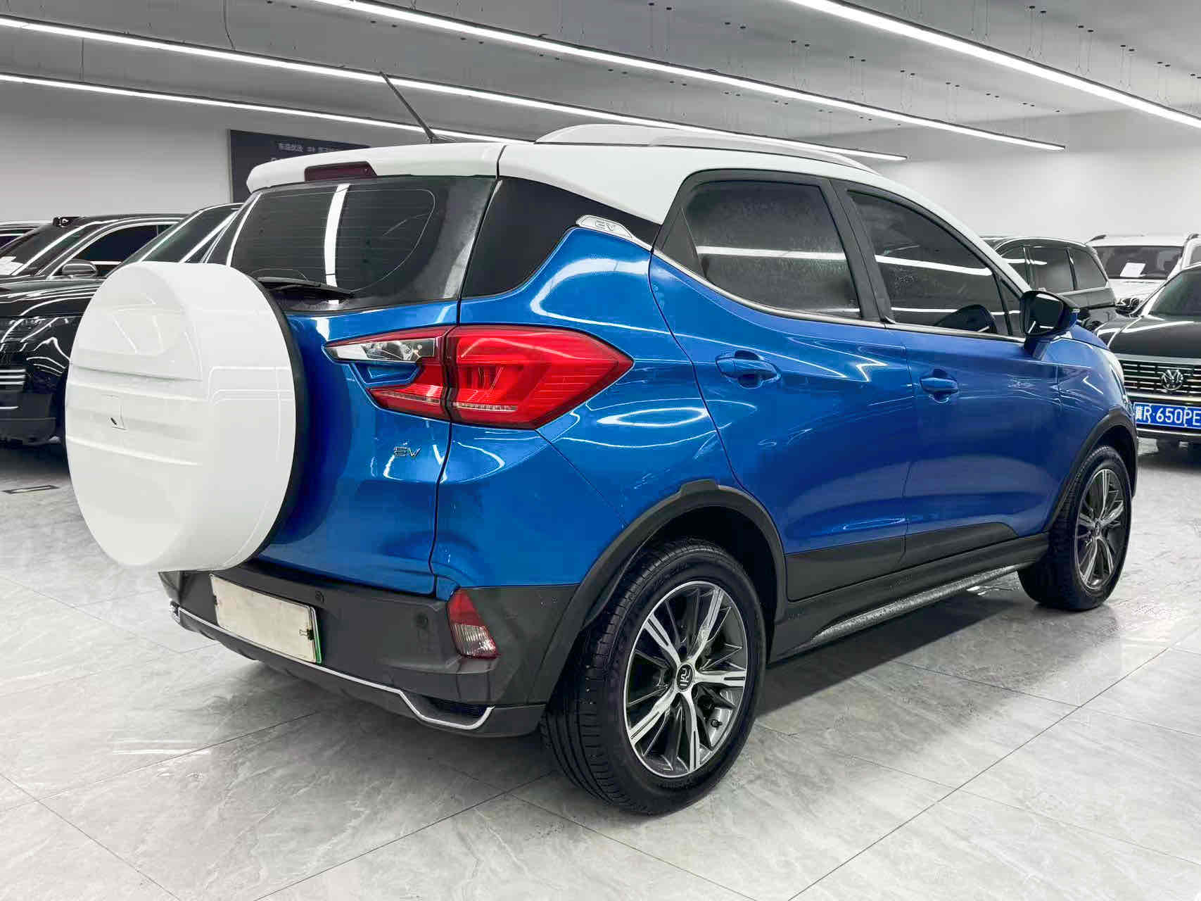 BYD Yuan New Energy 2020 car image #6