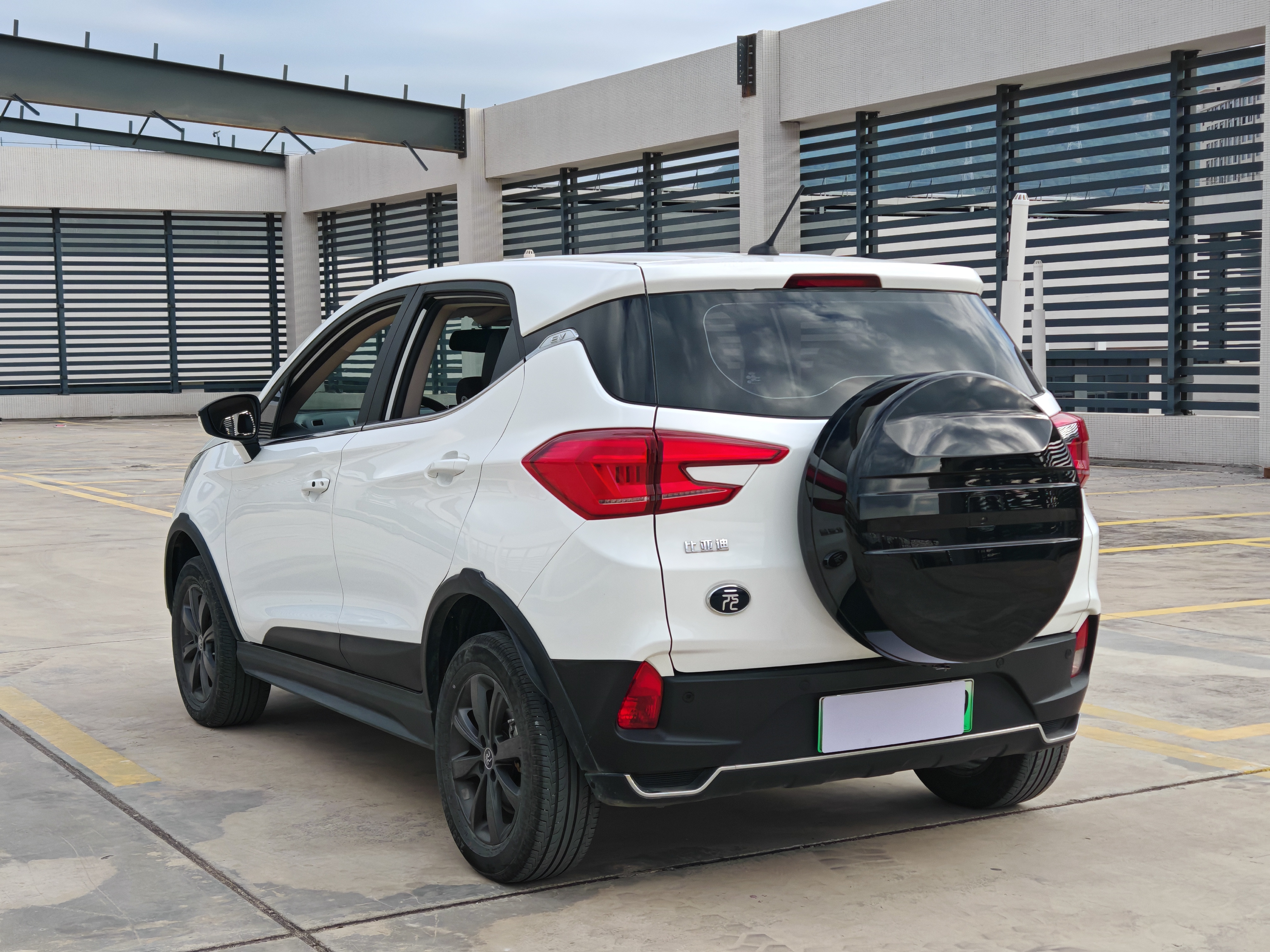 BYD Yuan New Energy 2020 car image #6