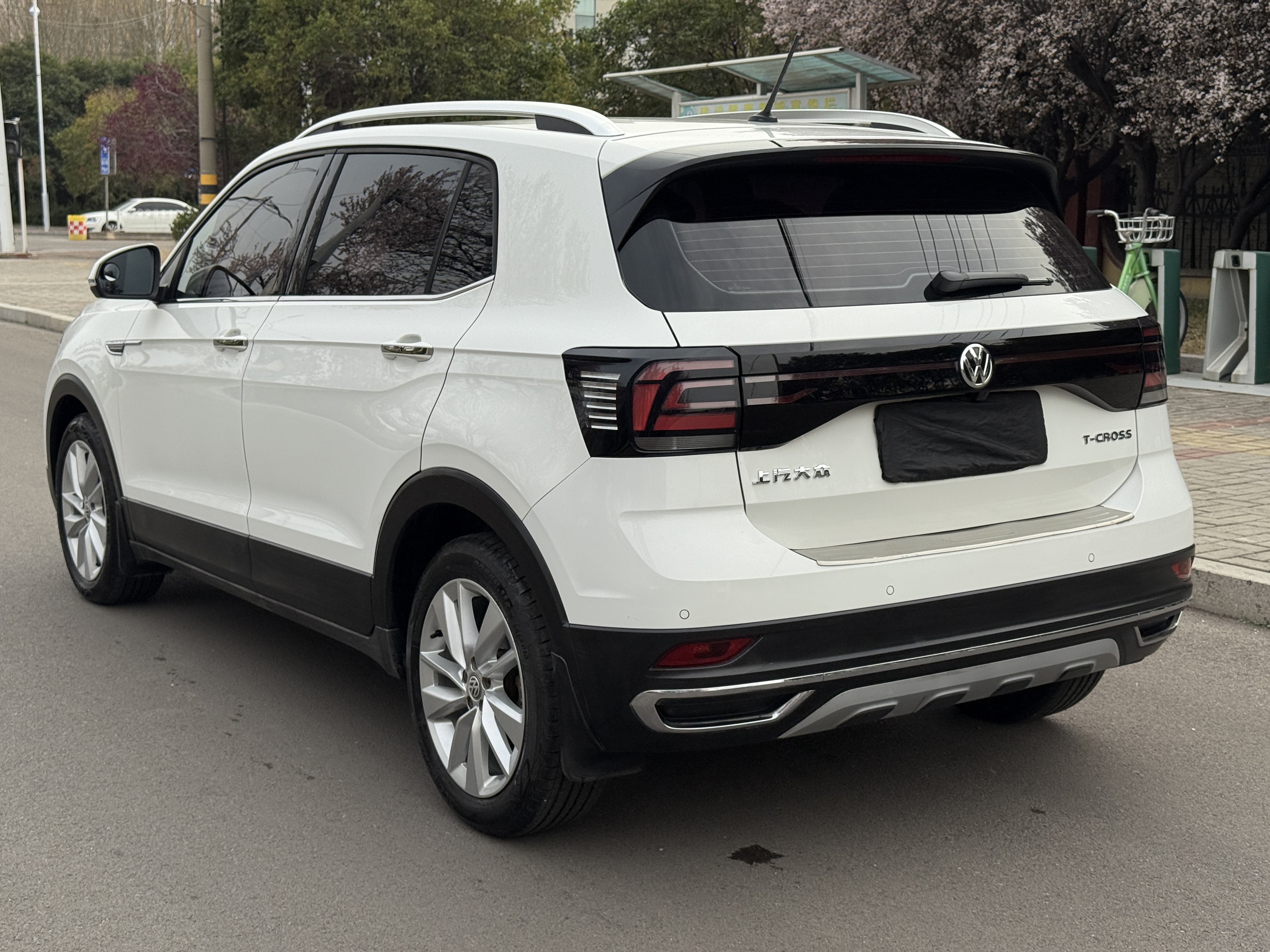 Volkswagen T-Cross 2020 #6 Volkswagen T-Cross 2020 car image #6