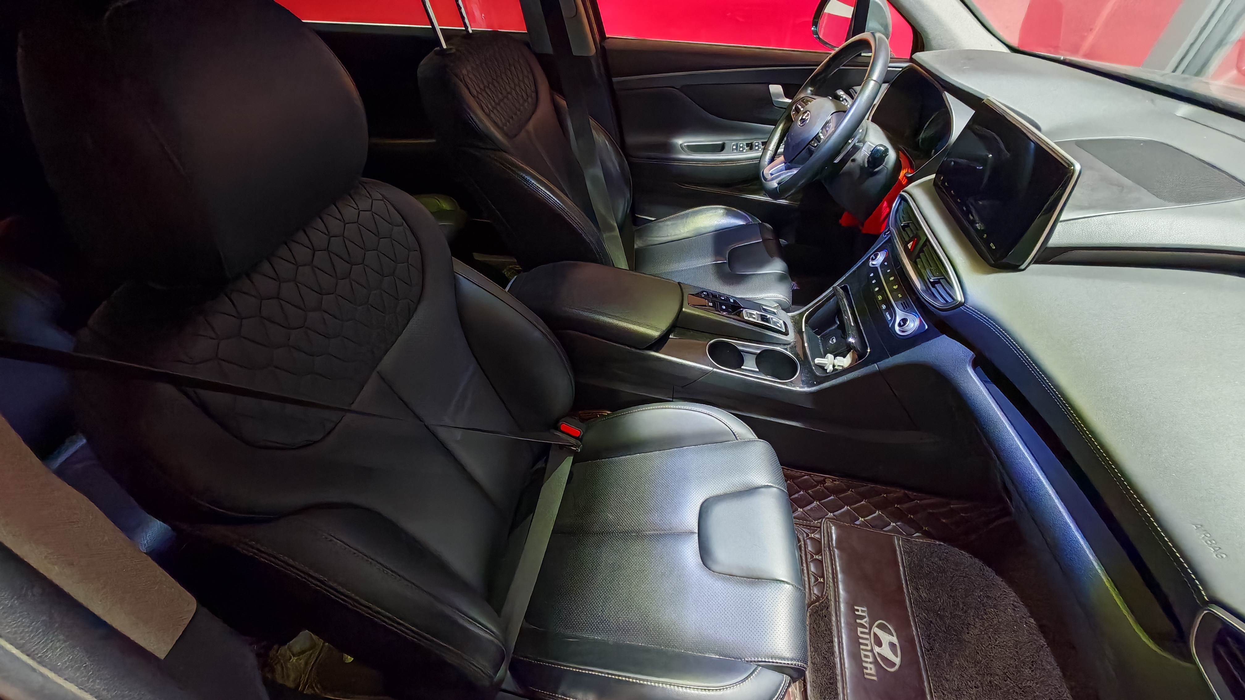 Hyundai Santa Fe 2019 immagine di auto #6