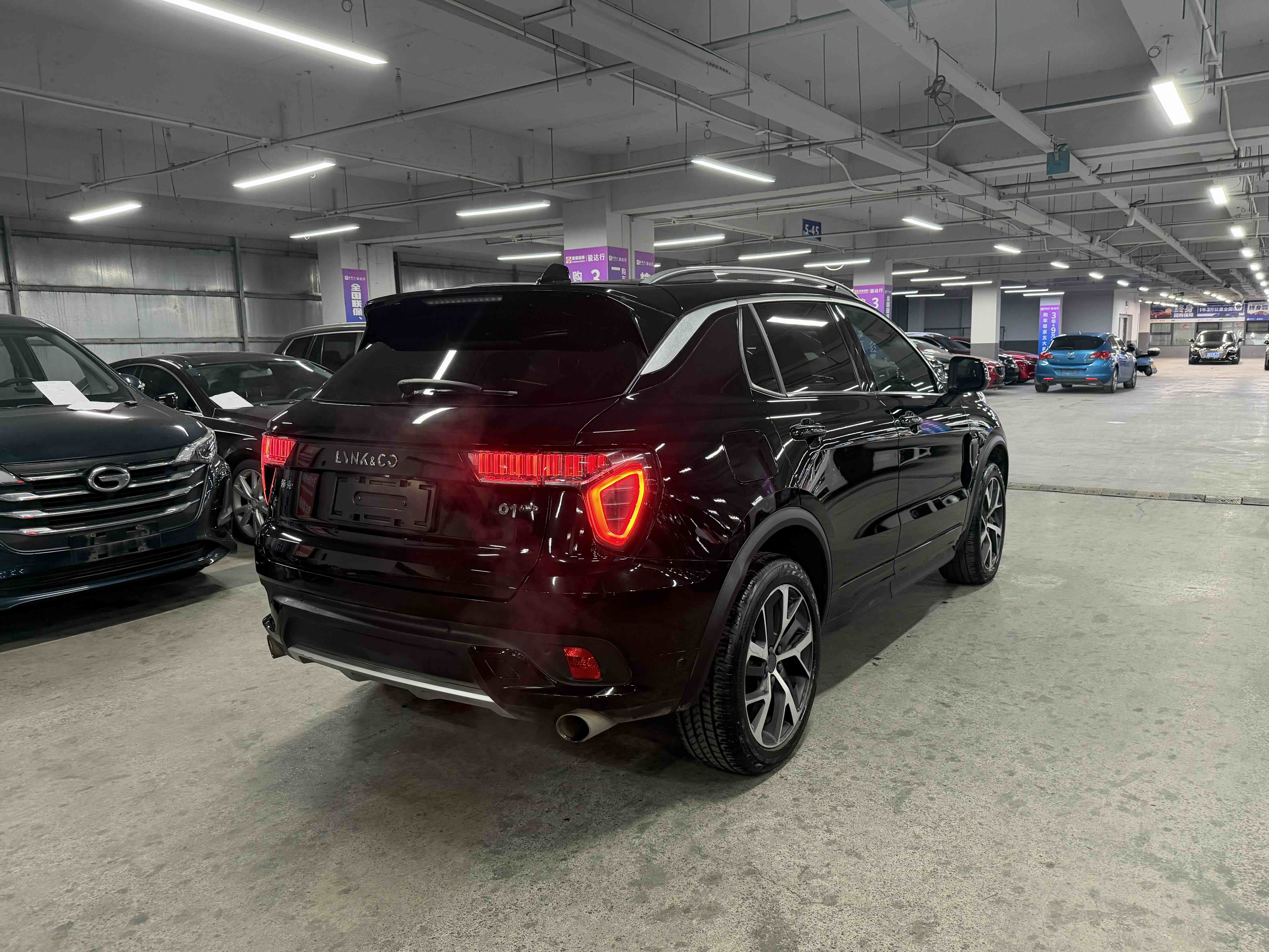 Lynk & Co 2019 car image #6