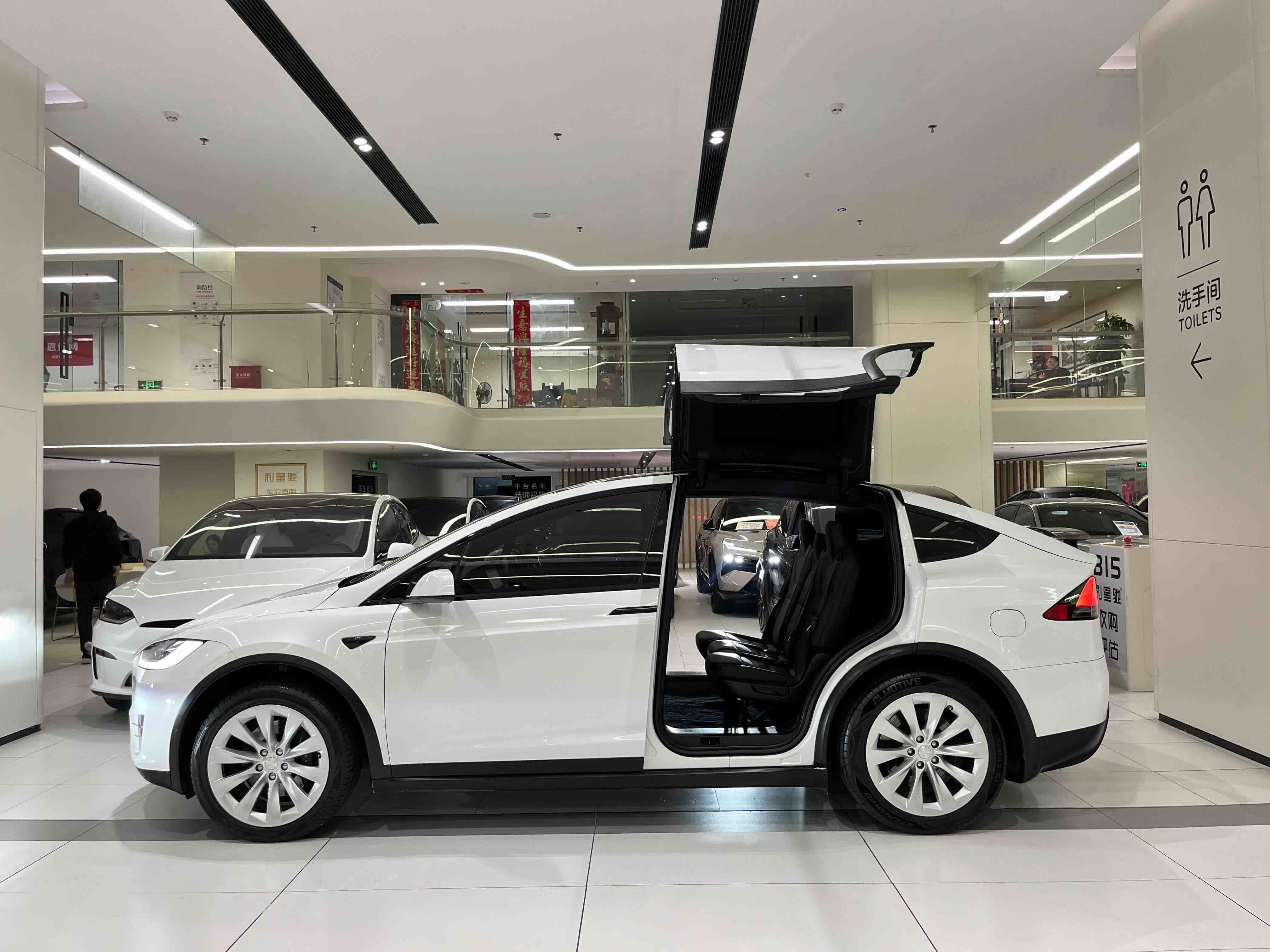 特斯拉 Model X 2020 汽车图片 #6