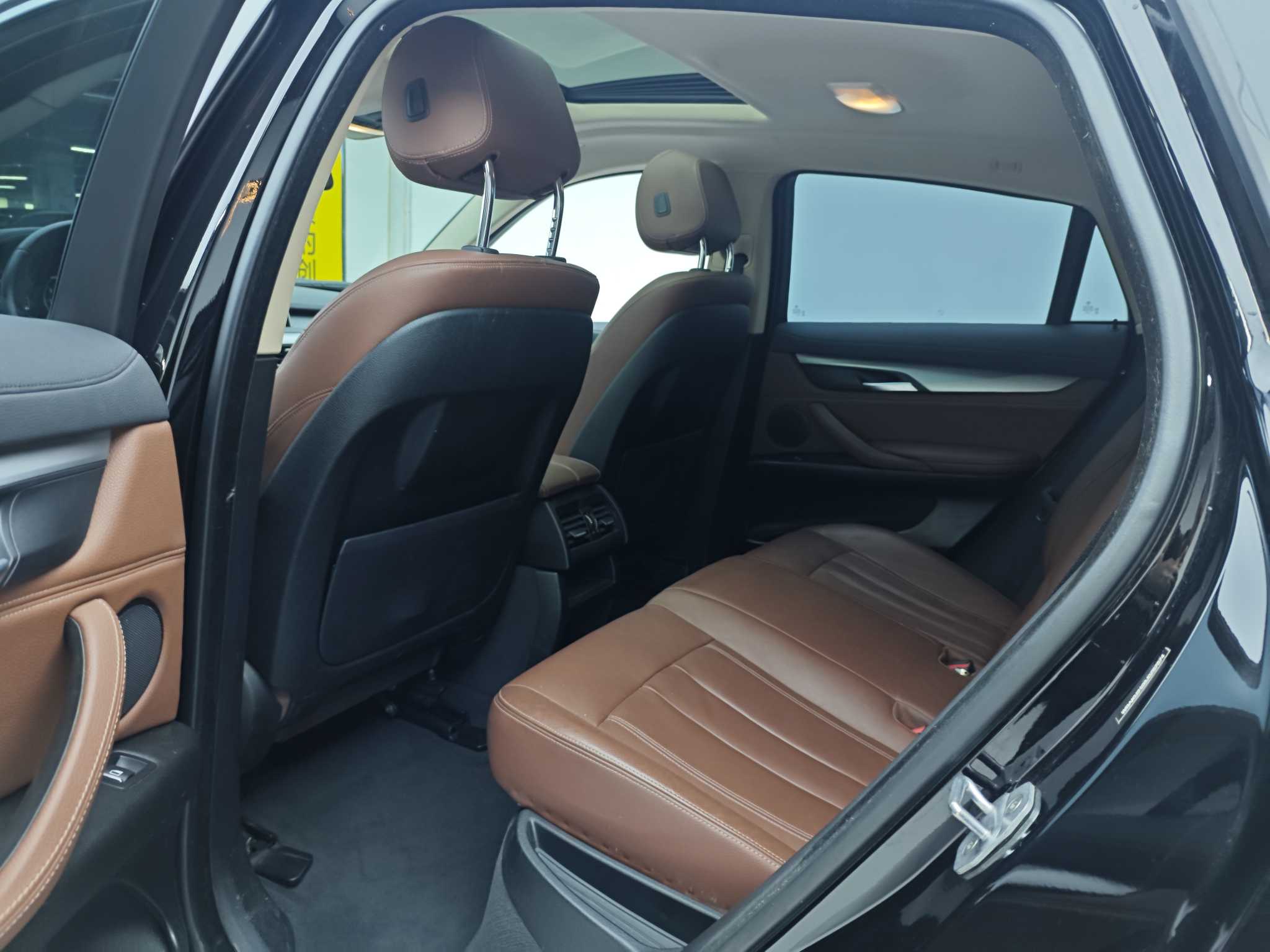 BMW 2019 car image #6