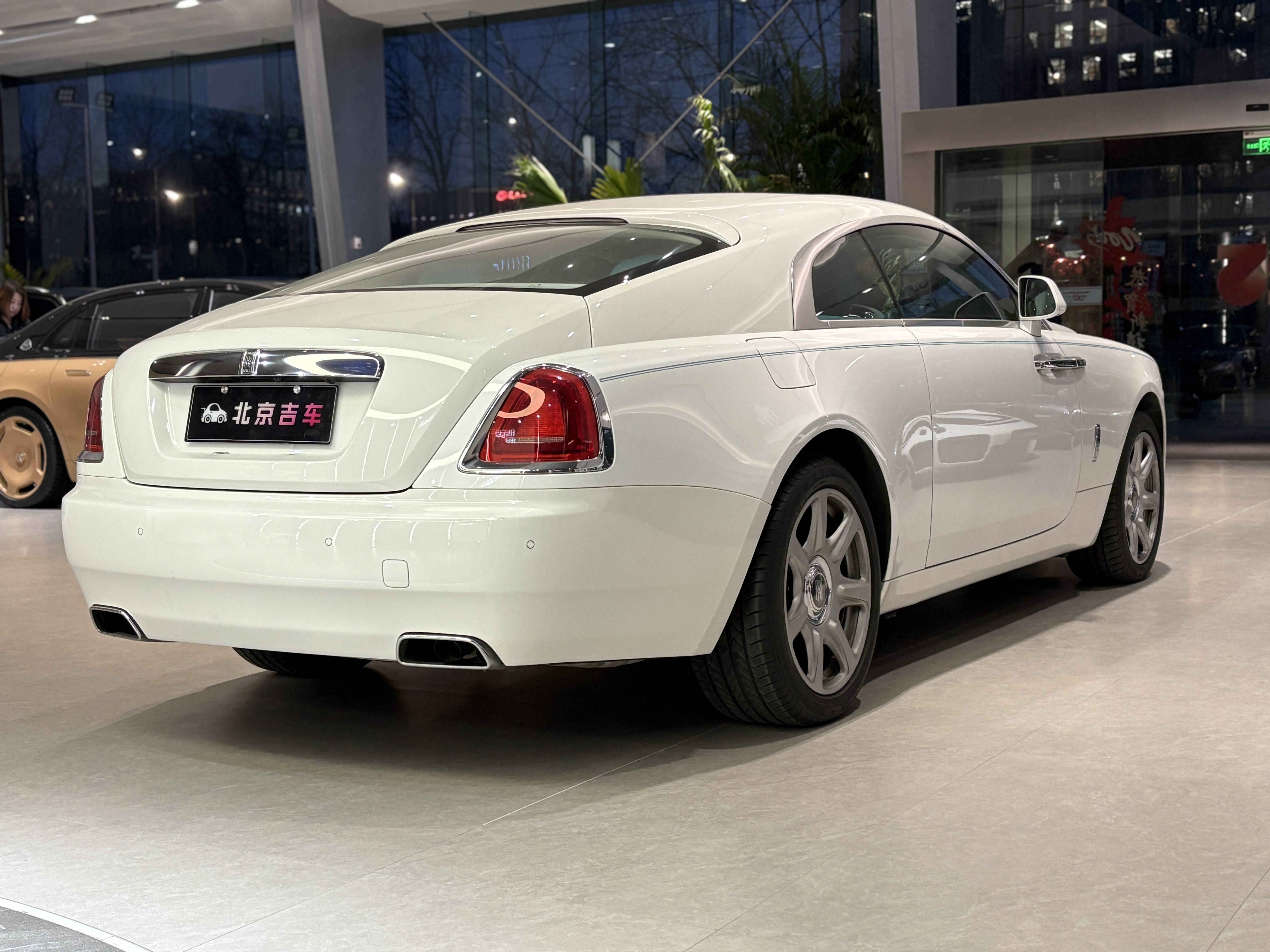 Rolls-Royce Wraith 2021 car image #6