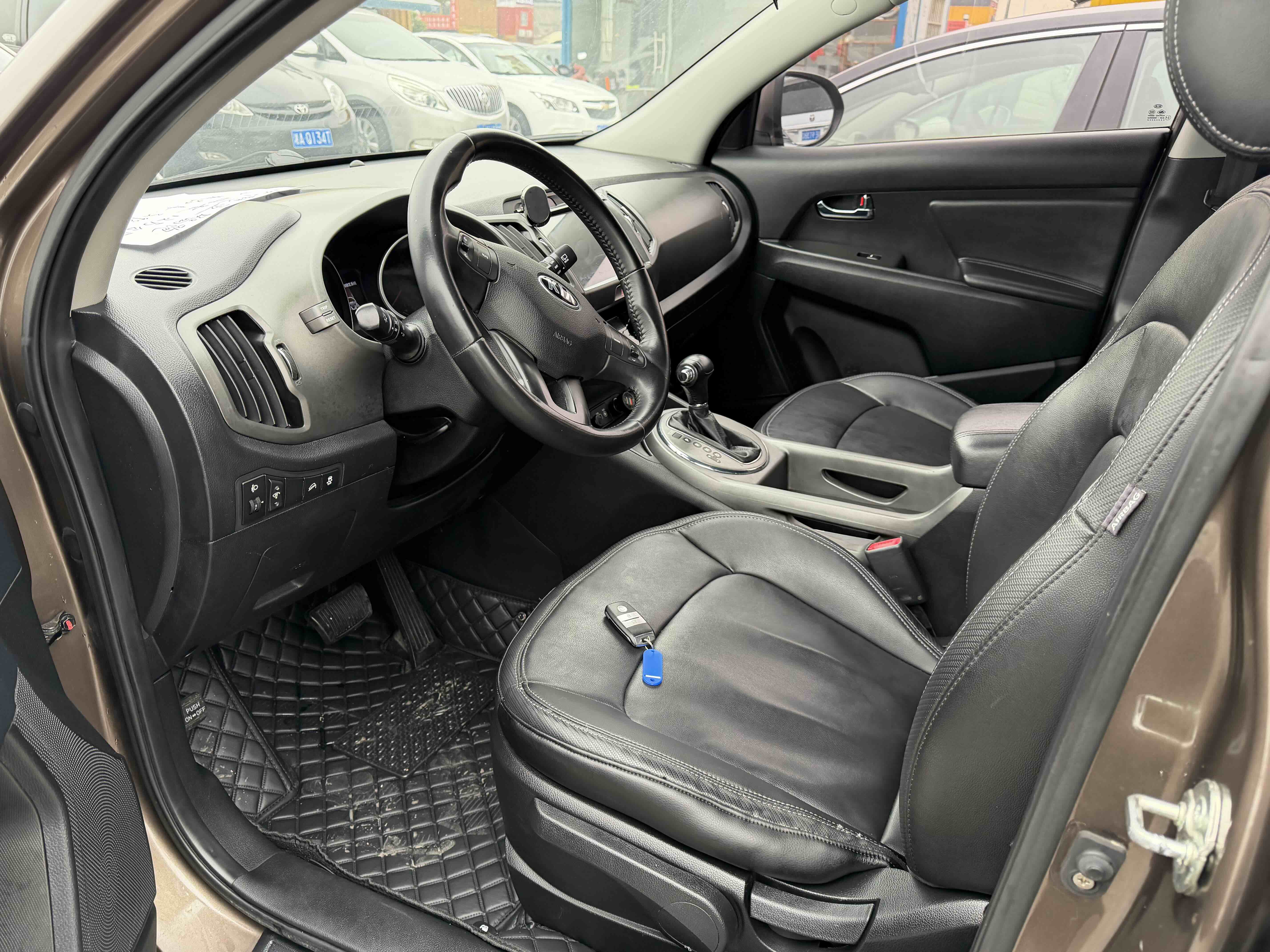 起亚 智跑 2016 汽车图片 #6