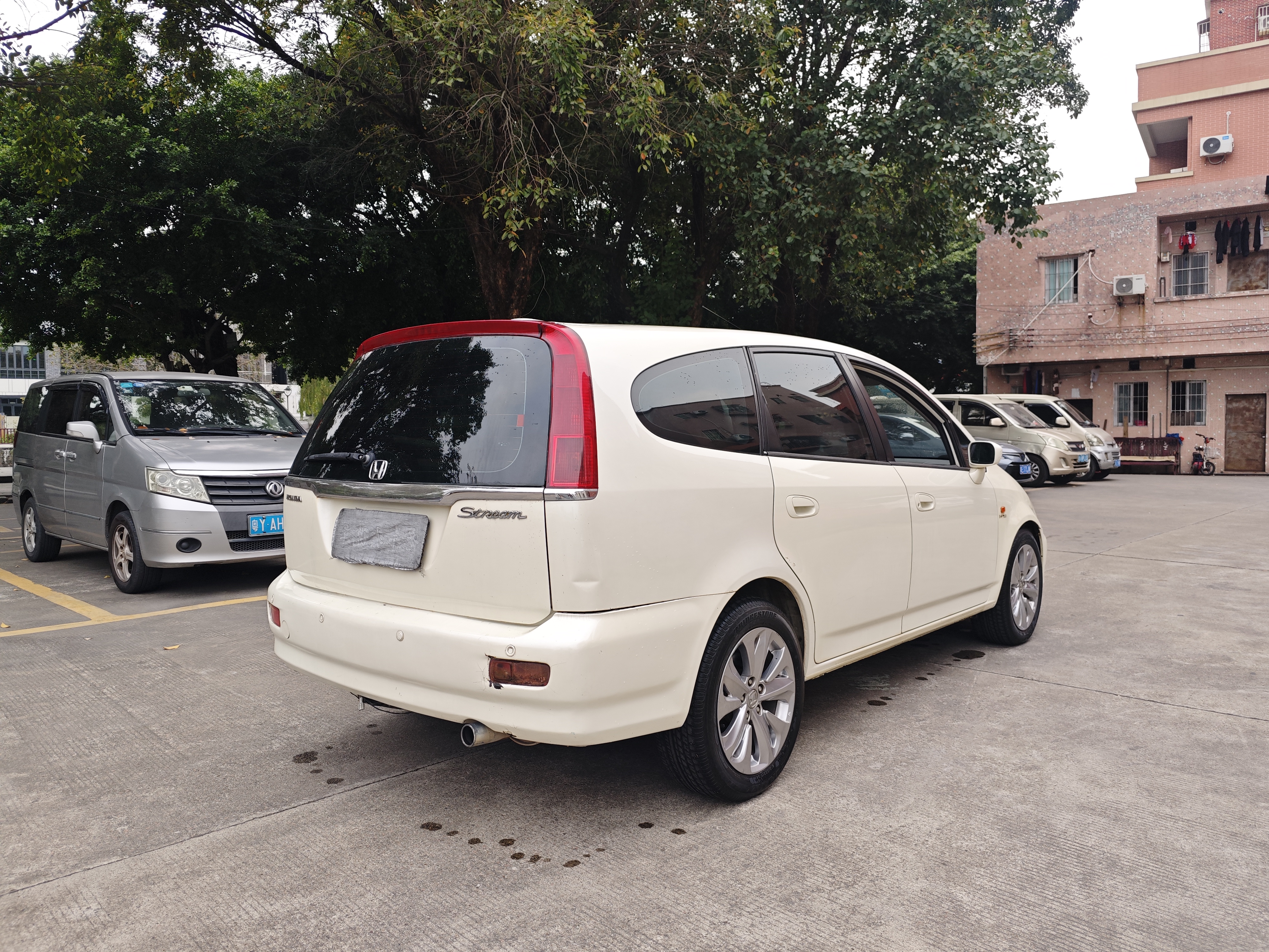 Honda Stream 2002 car image #6