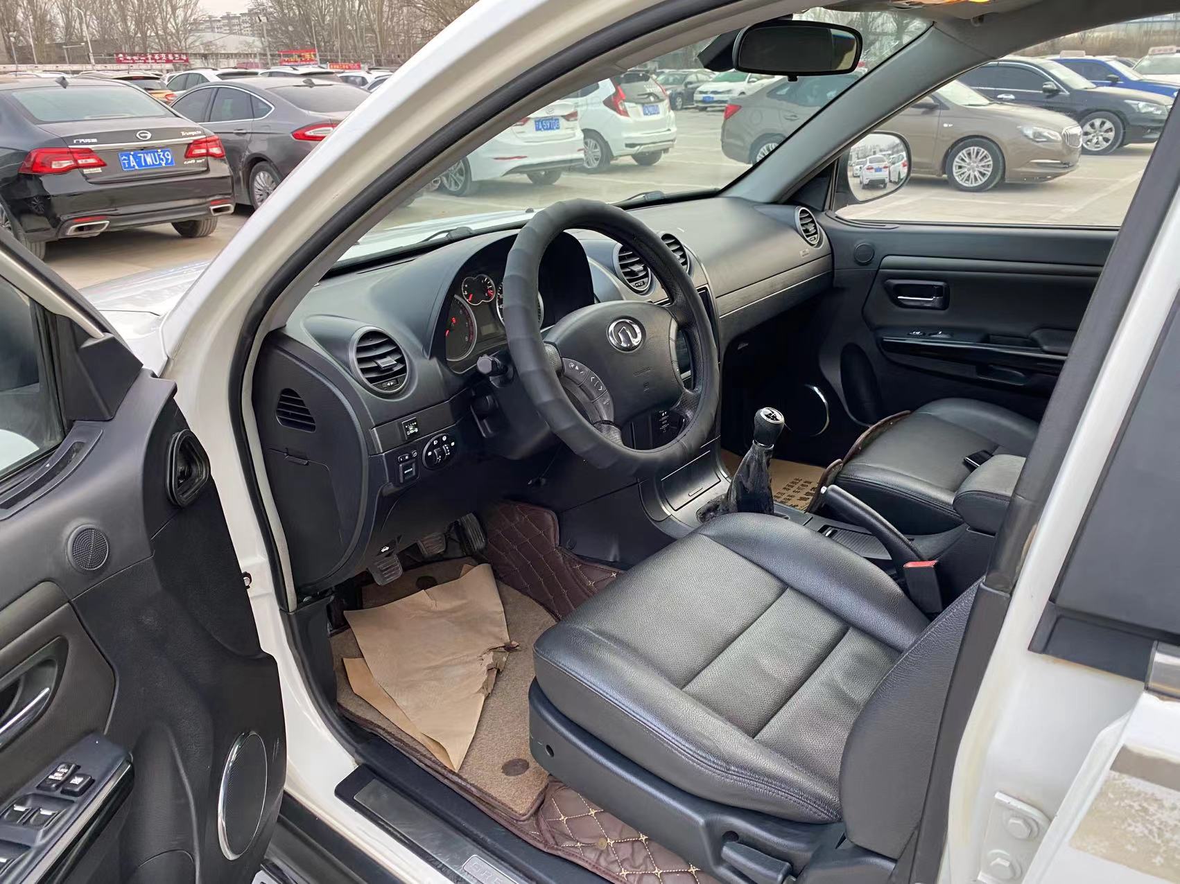 Haval H3 2013 #6 Haval H3 2013 car image #6