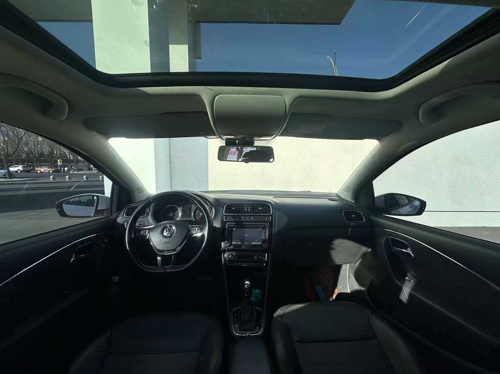 Polo 2015 #6 Polo 2015 car image #6