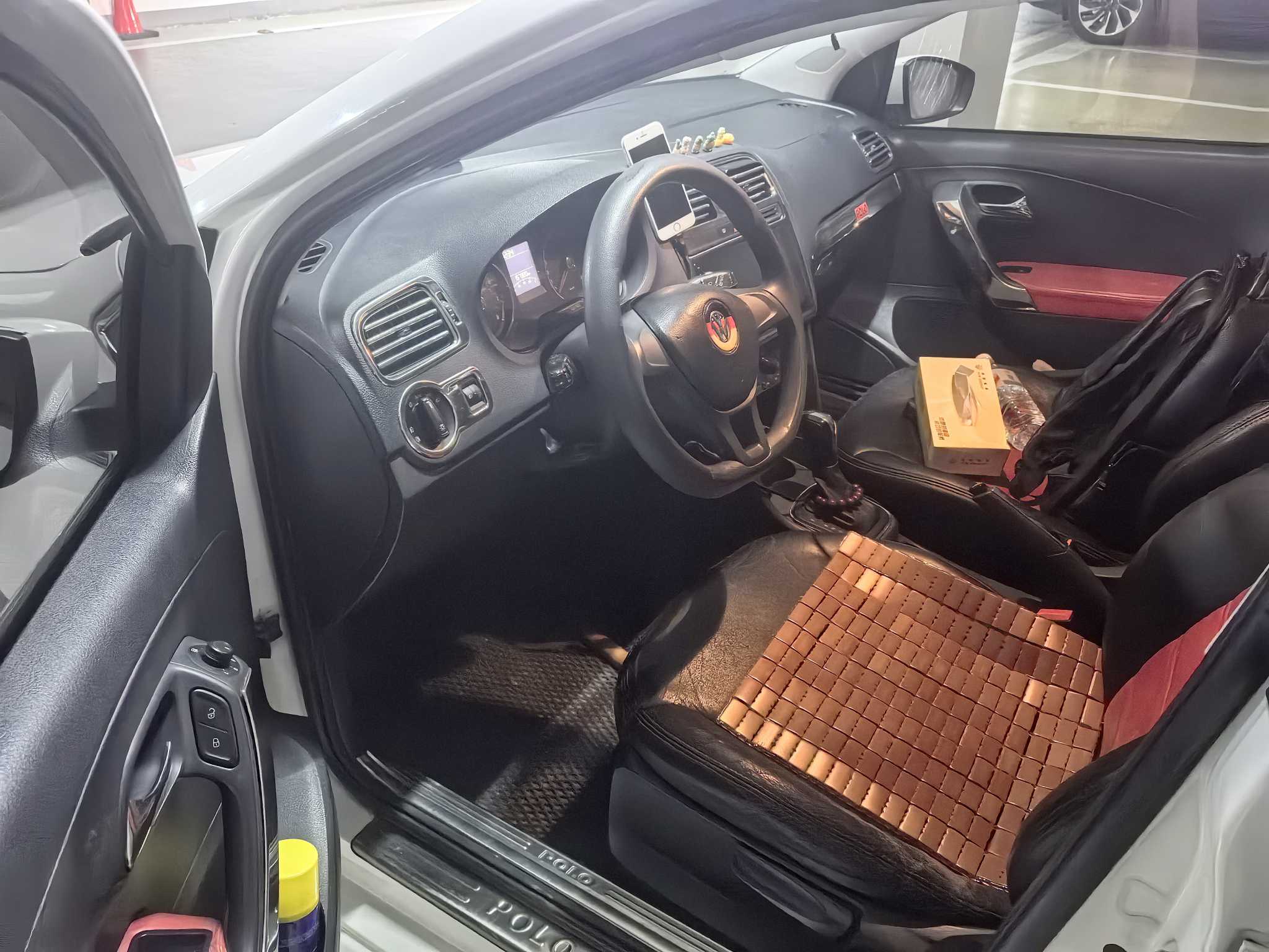 Volkswagen Polo 2016 immagine di auto #6