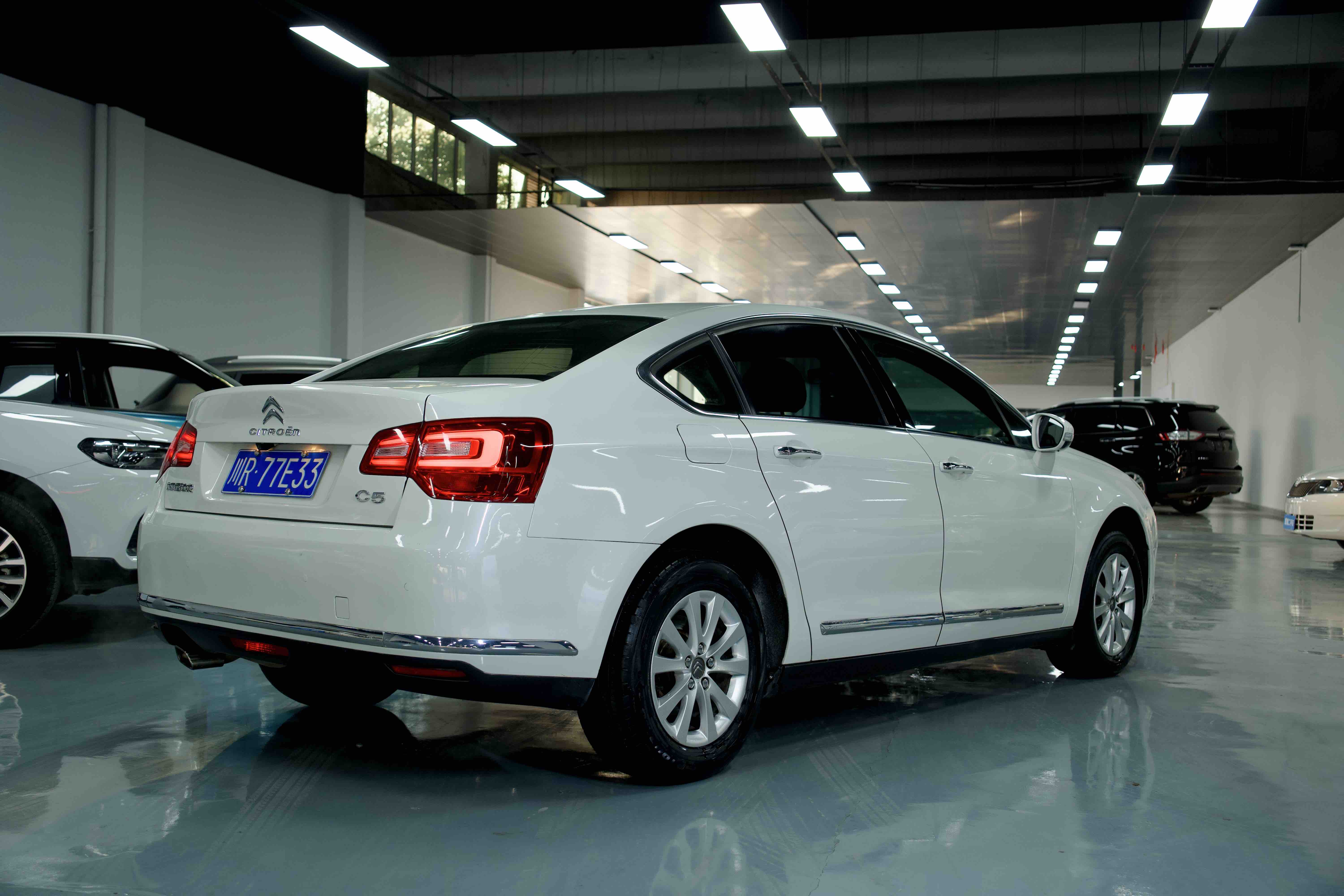 Citroen C5 2016 car image #6