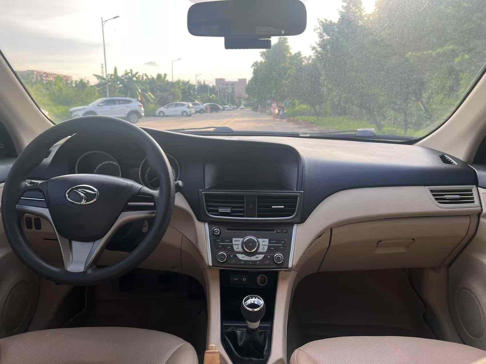 Soueast V5 Lingzhi 2015 #6 Soueast V5 Lingzhi 2015 immagine di auto #6