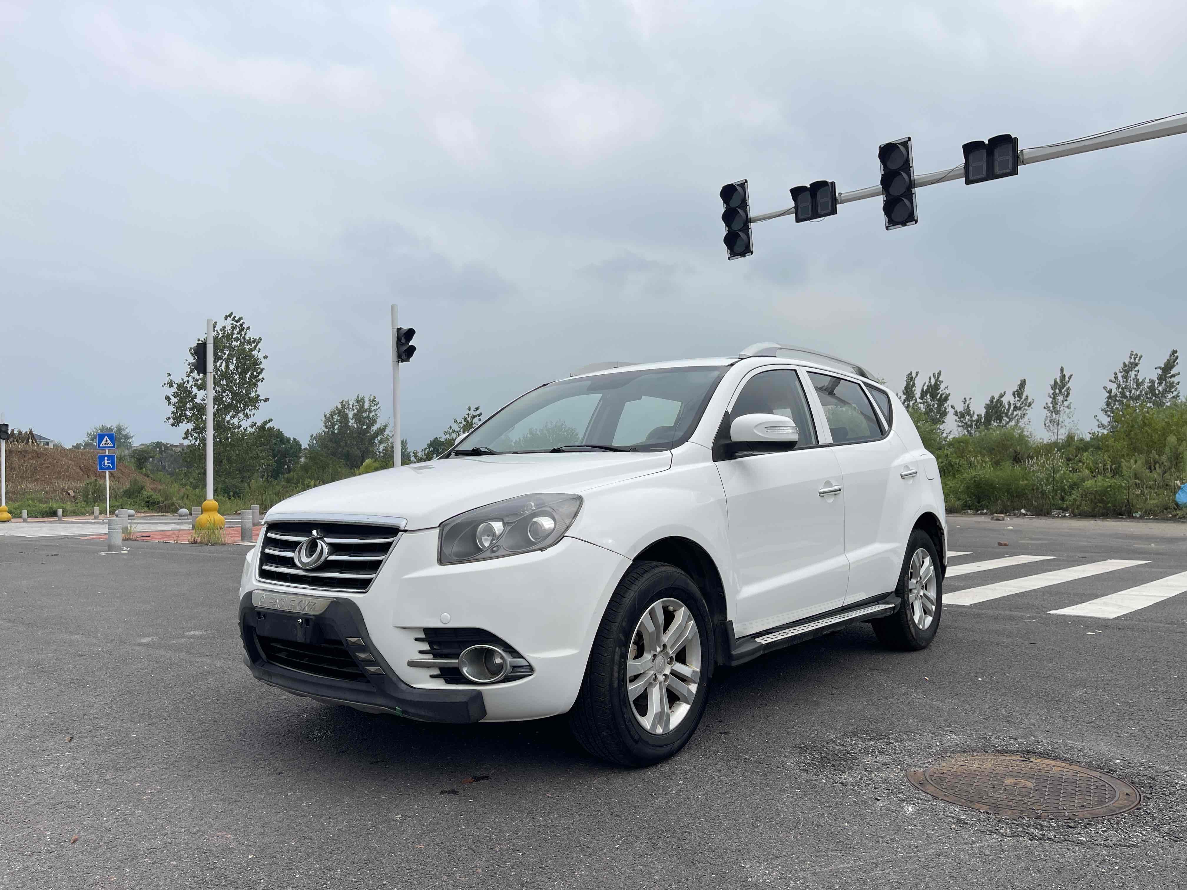 GEELY GX7 2015 car image #6