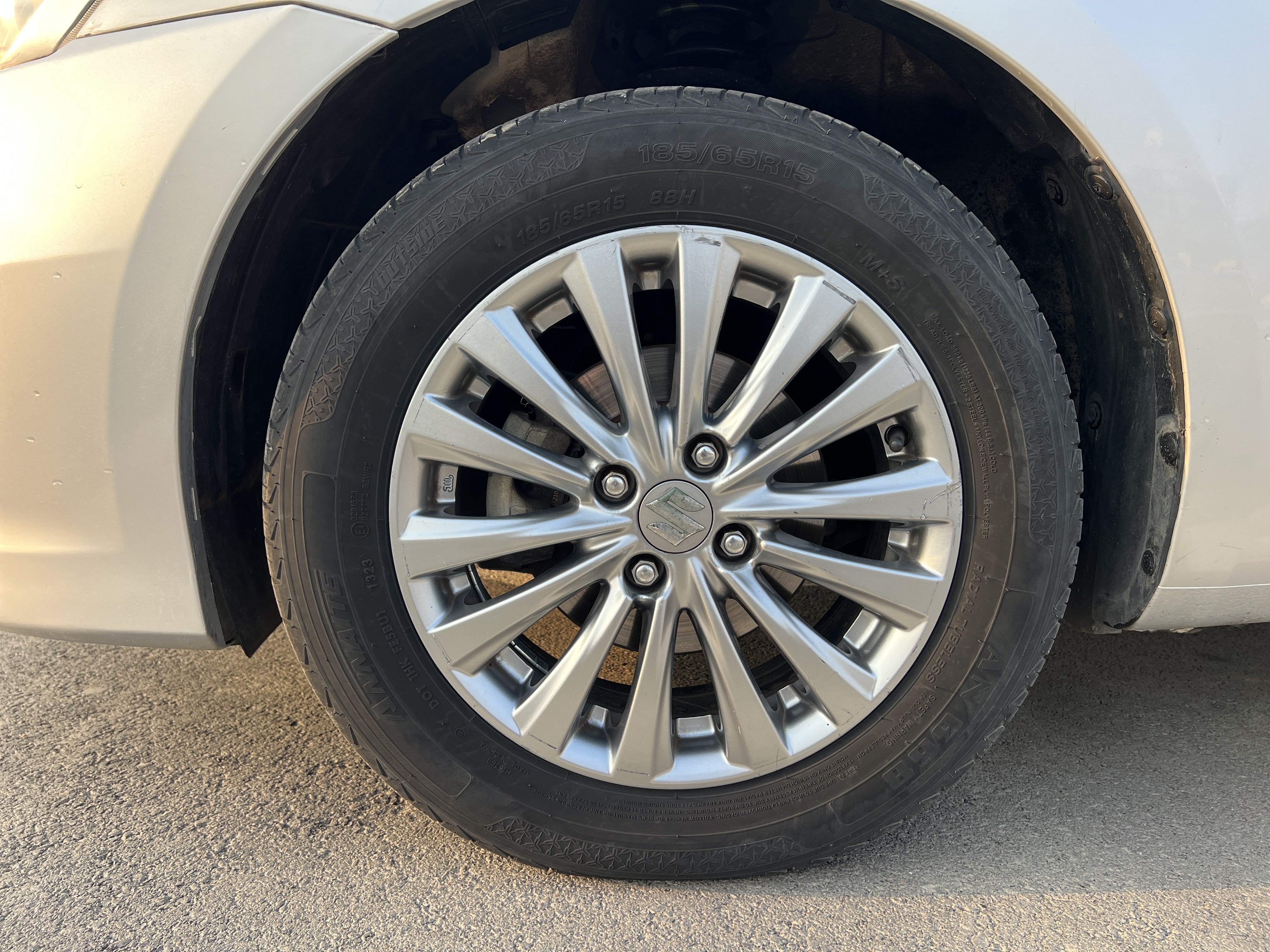 Suzuki Ciaz 2016 изображение автомобиля #6