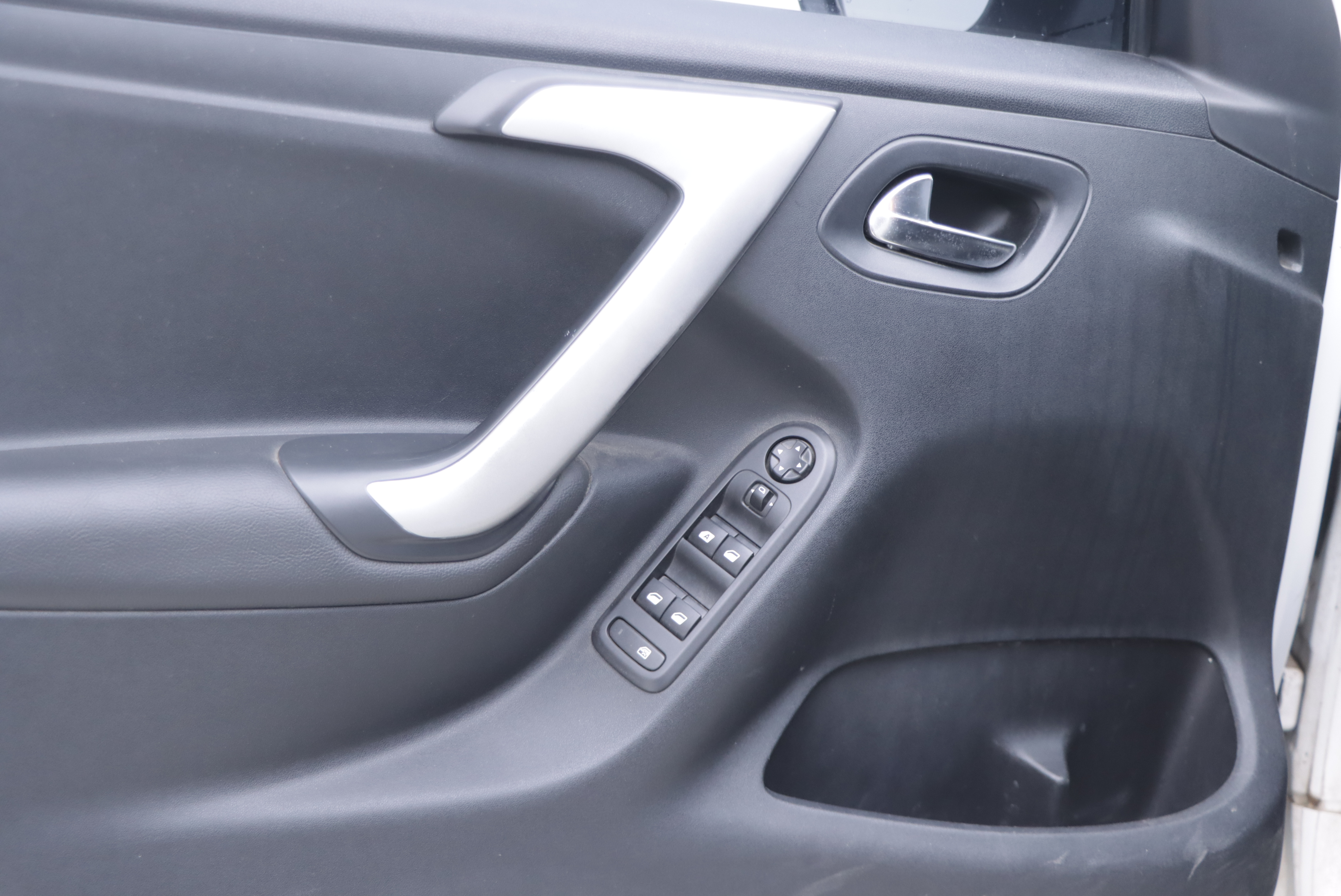 Citroen C3-XR 2015 car image #6