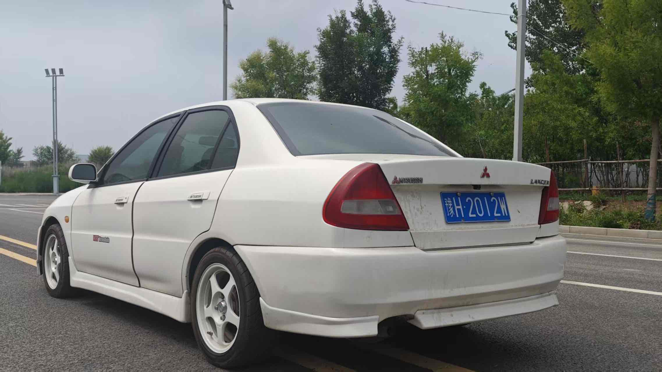 Soueast Lioncel 2008 imagen de coche #6